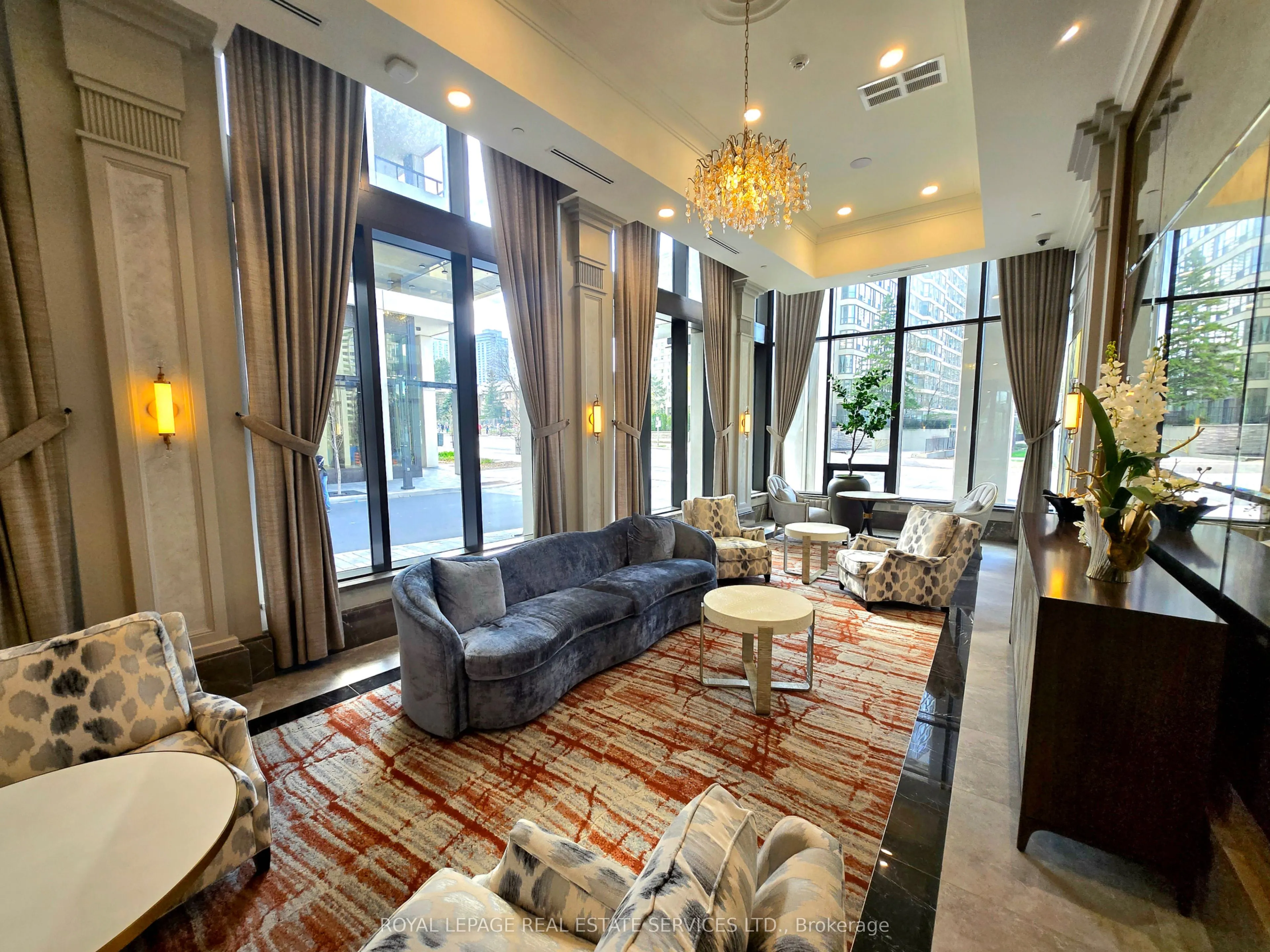 30 Elm Drive W, #1108