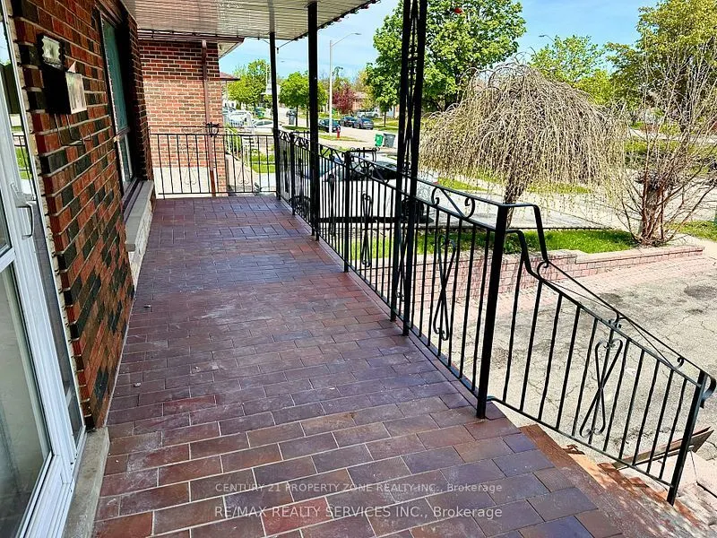 7600 Middleshire Drive, #Upper