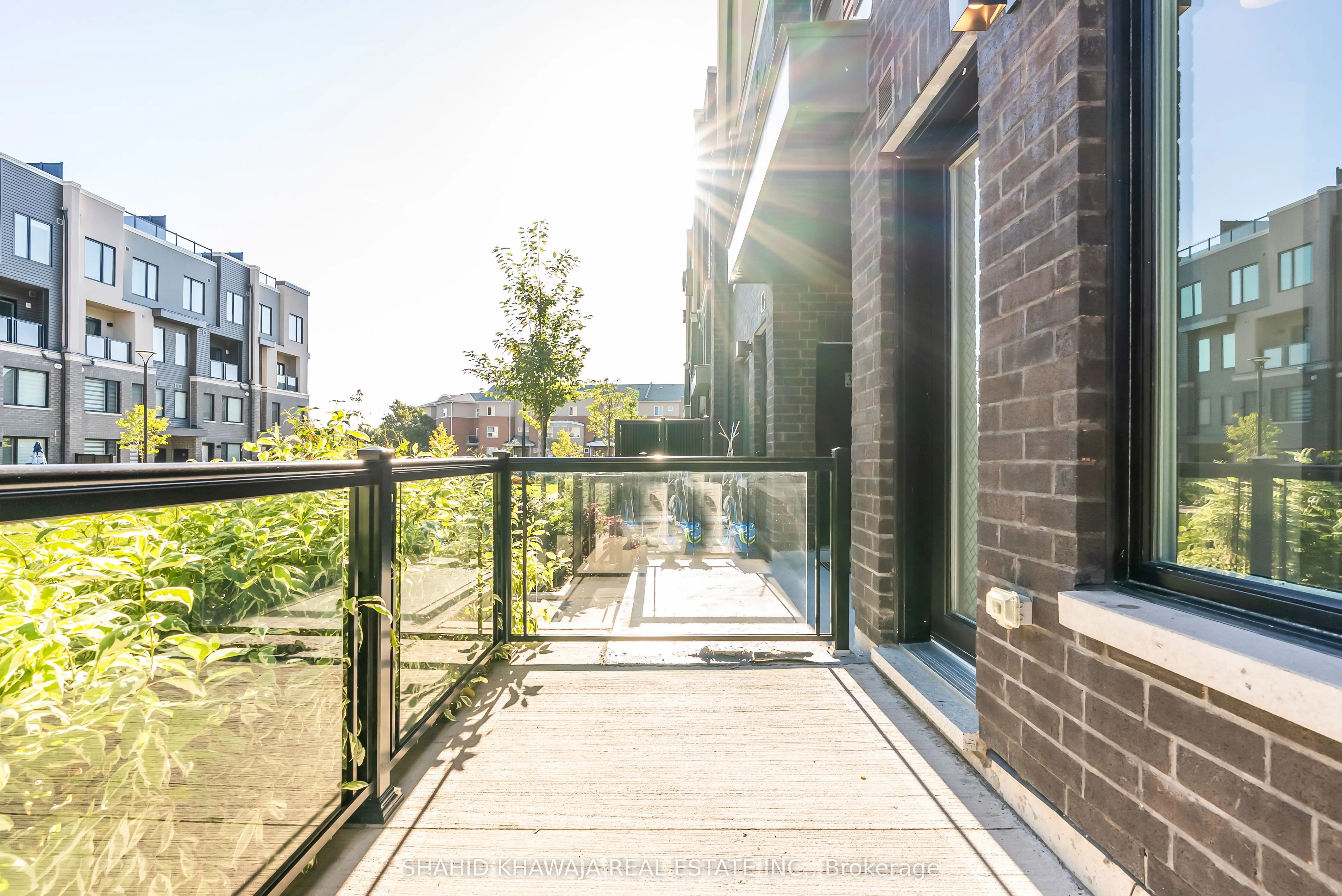 3546 Colonial Drive, #27