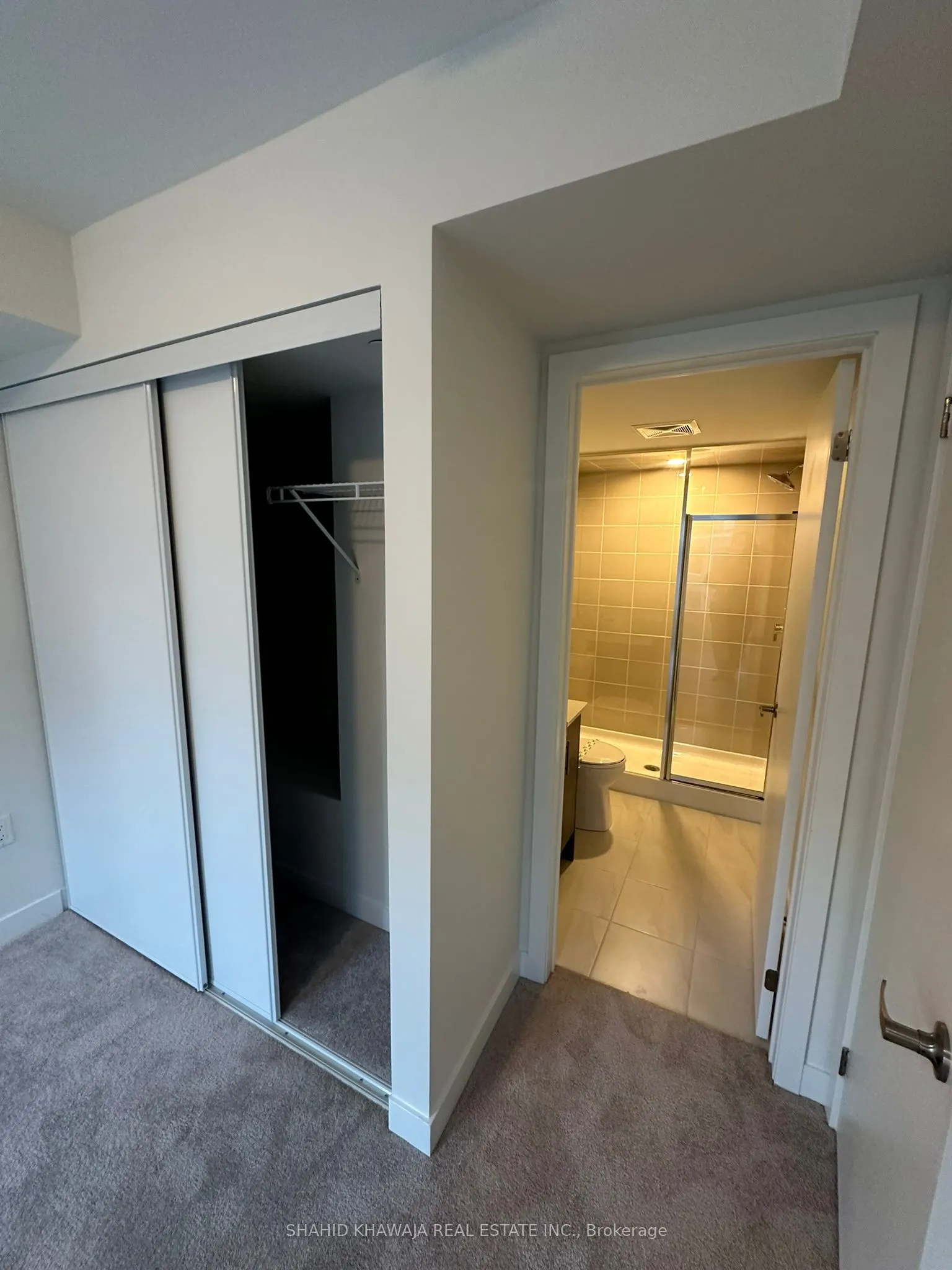 3546 Colonial Drive, #27