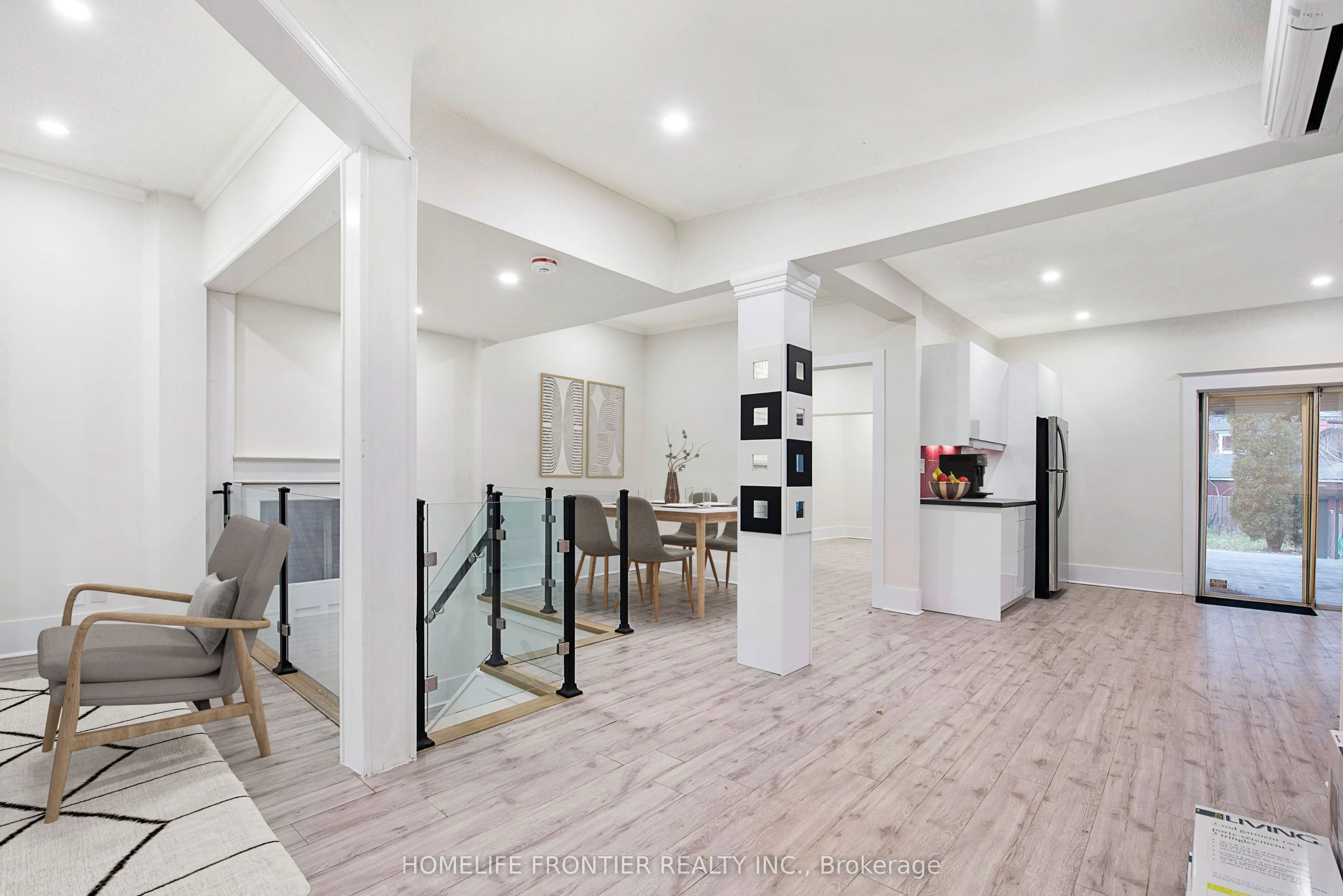 46 Cowan Avenue
