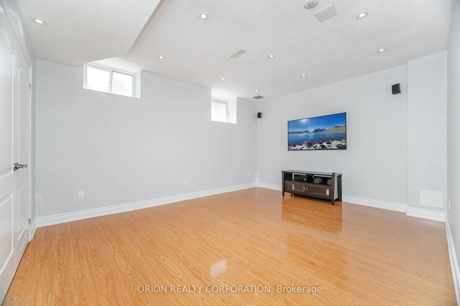 802 Miltonbrook Crescent