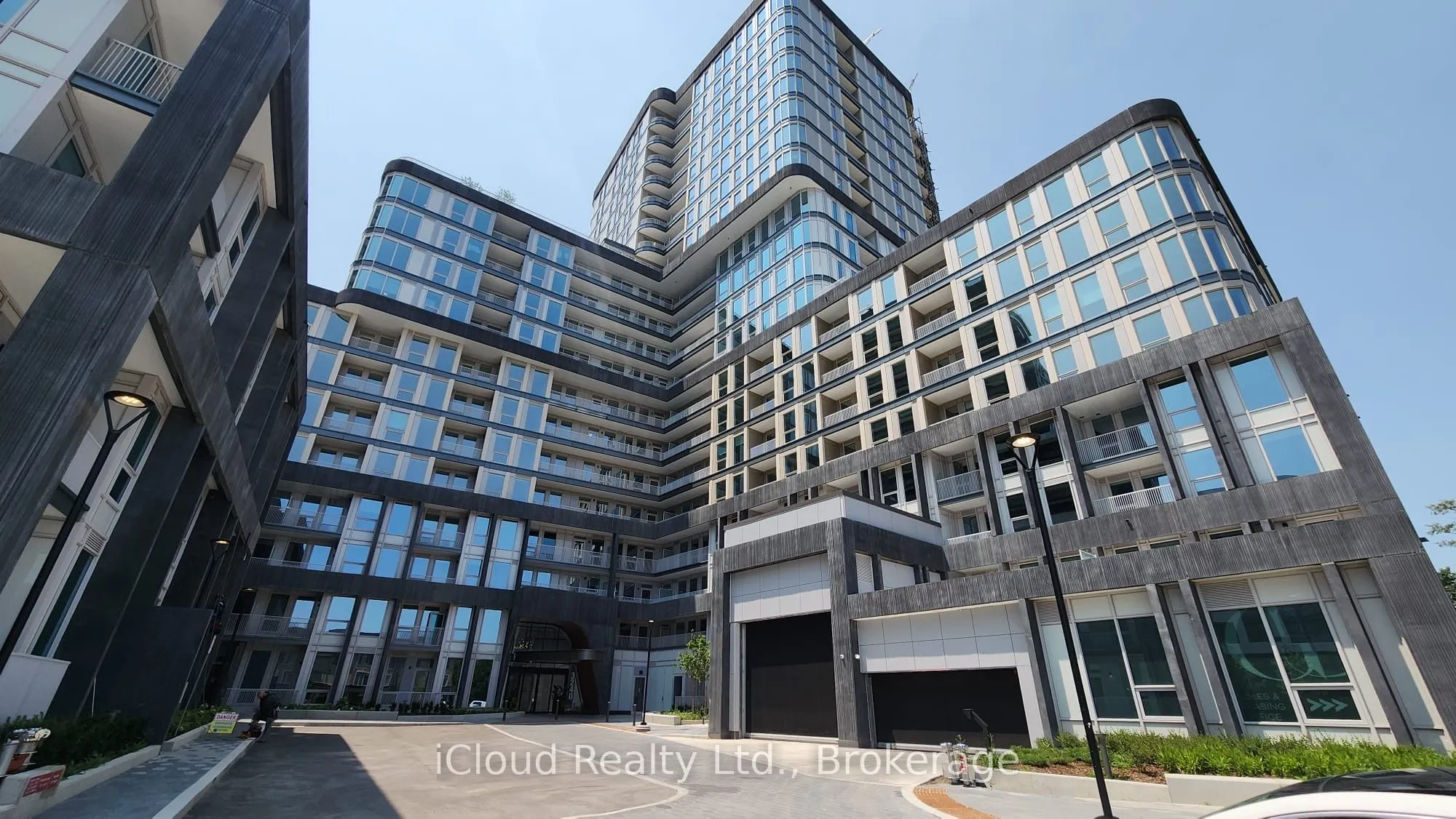 3240 William Coltson Avenue, #620