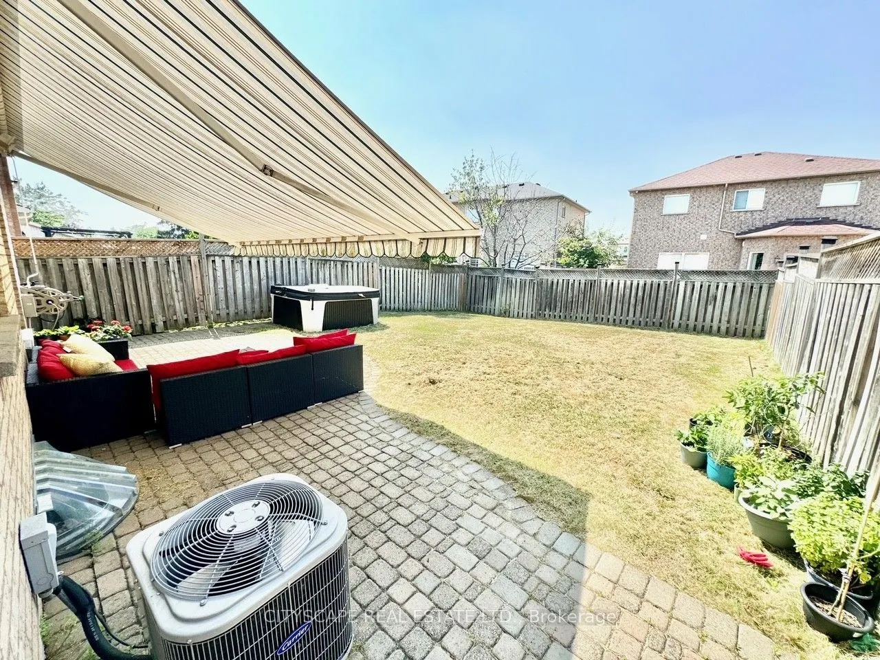 533 Leatherleaf Drive