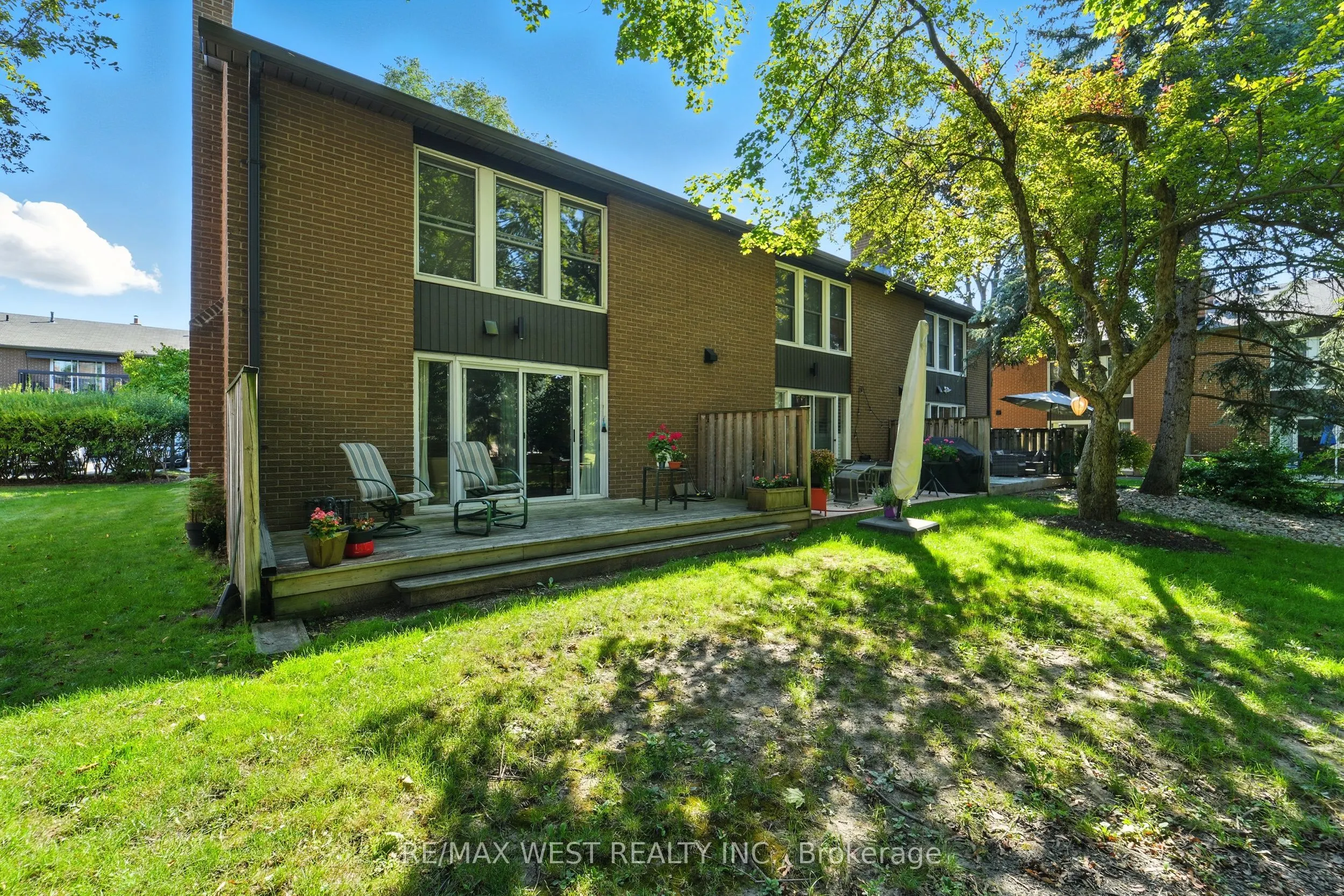 1393 Royal York Road, #16