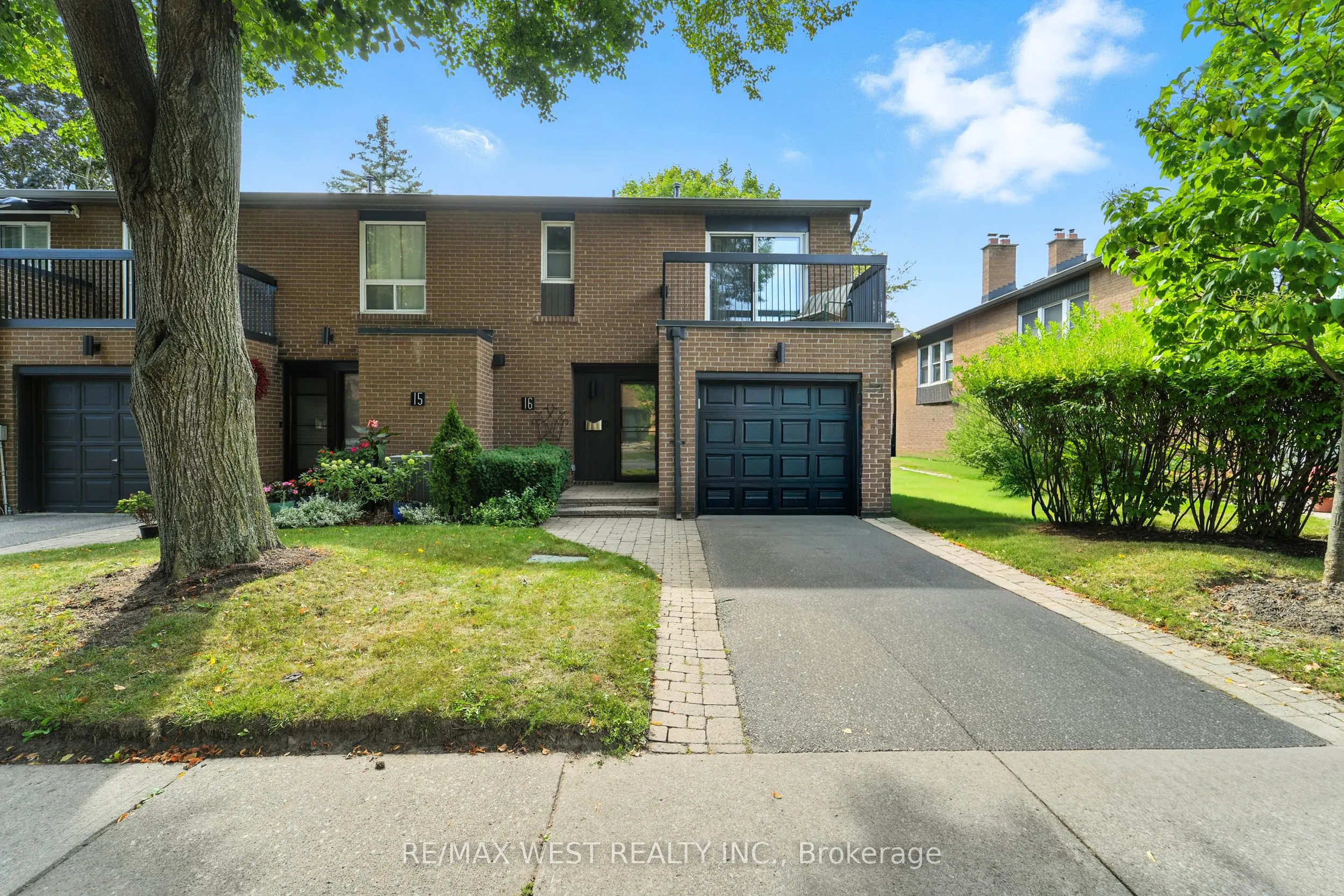 1393 Royal York Road, #16