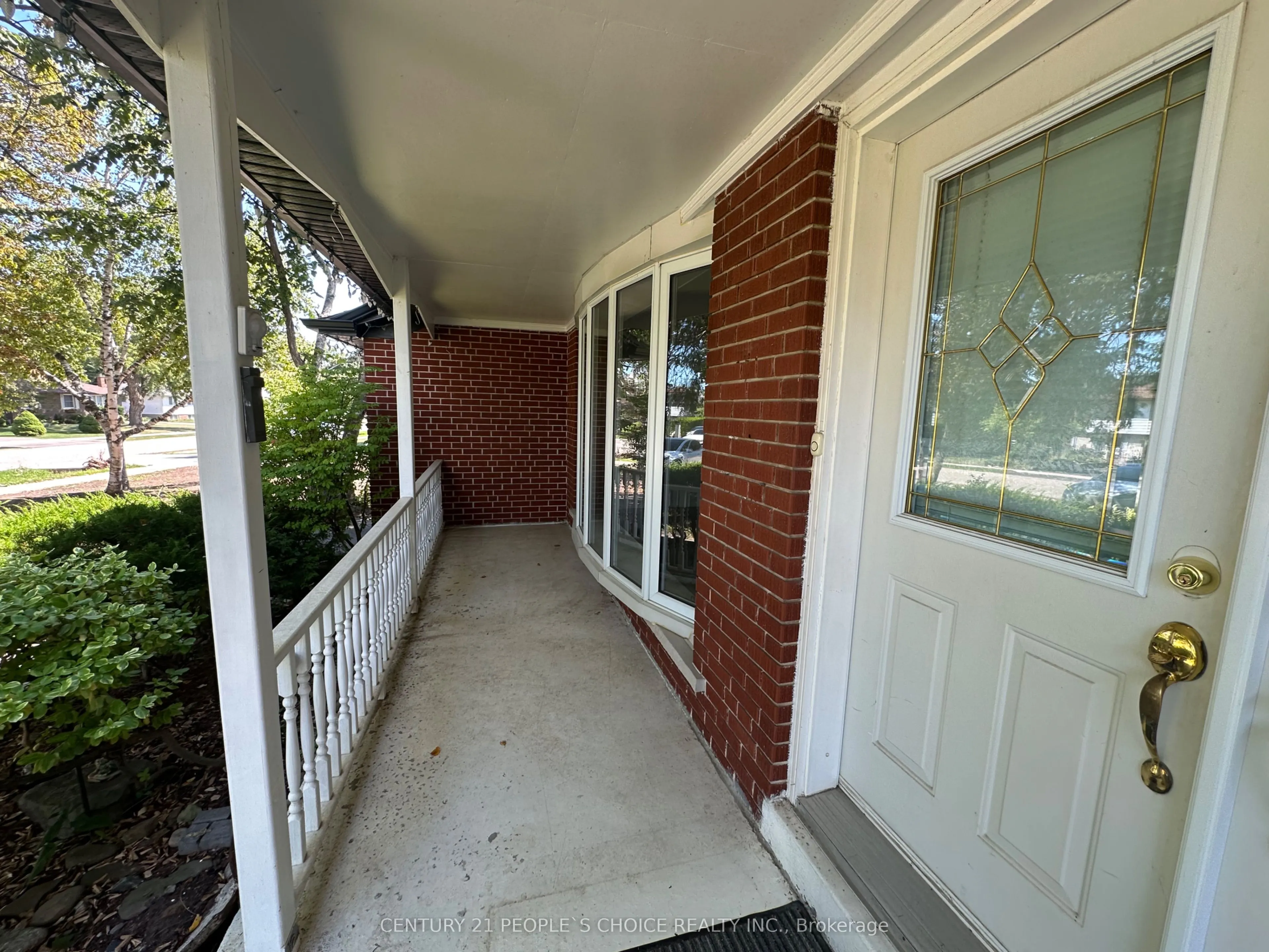 1252 Mont Clair Drive, #Main Floor