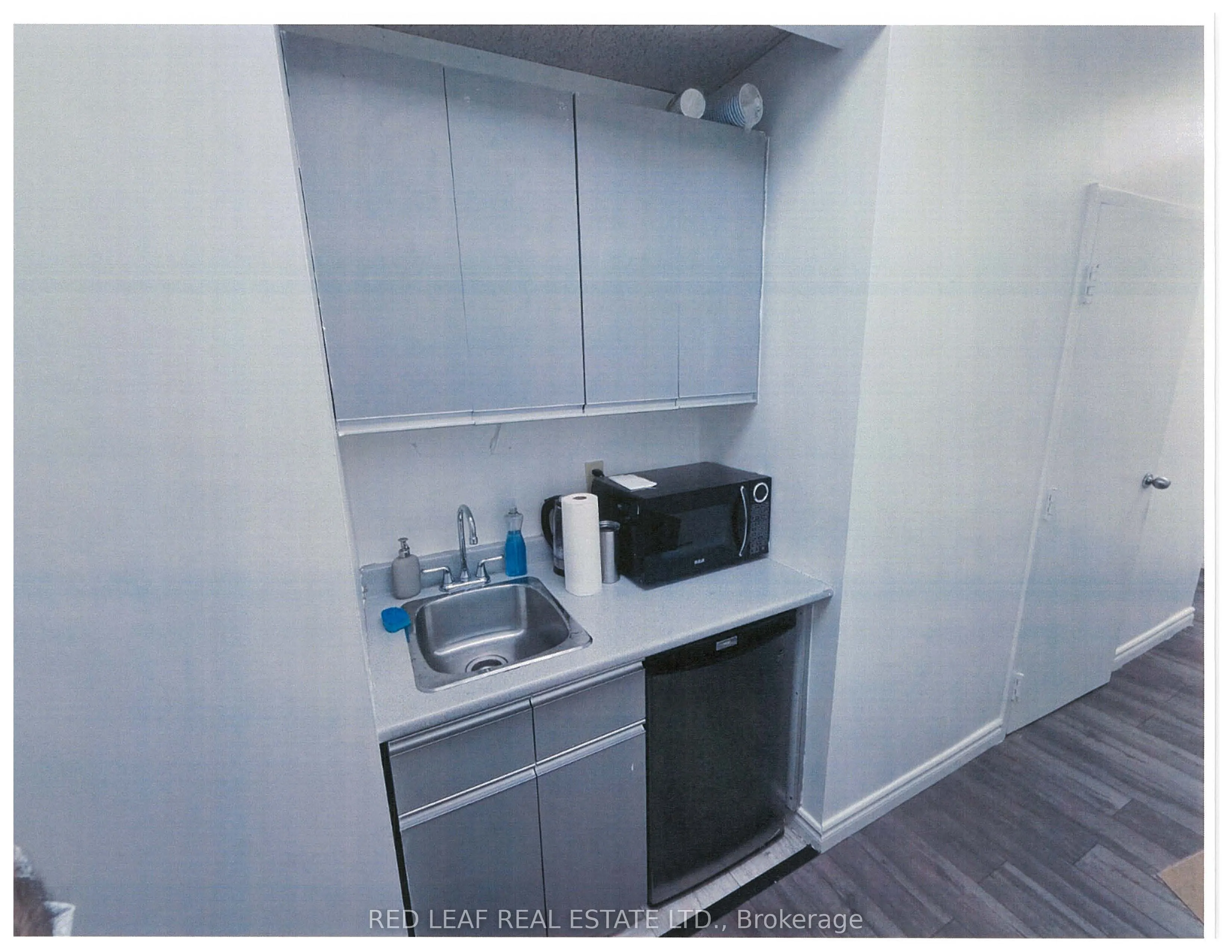 215 Traders Boulevard, #unit #18