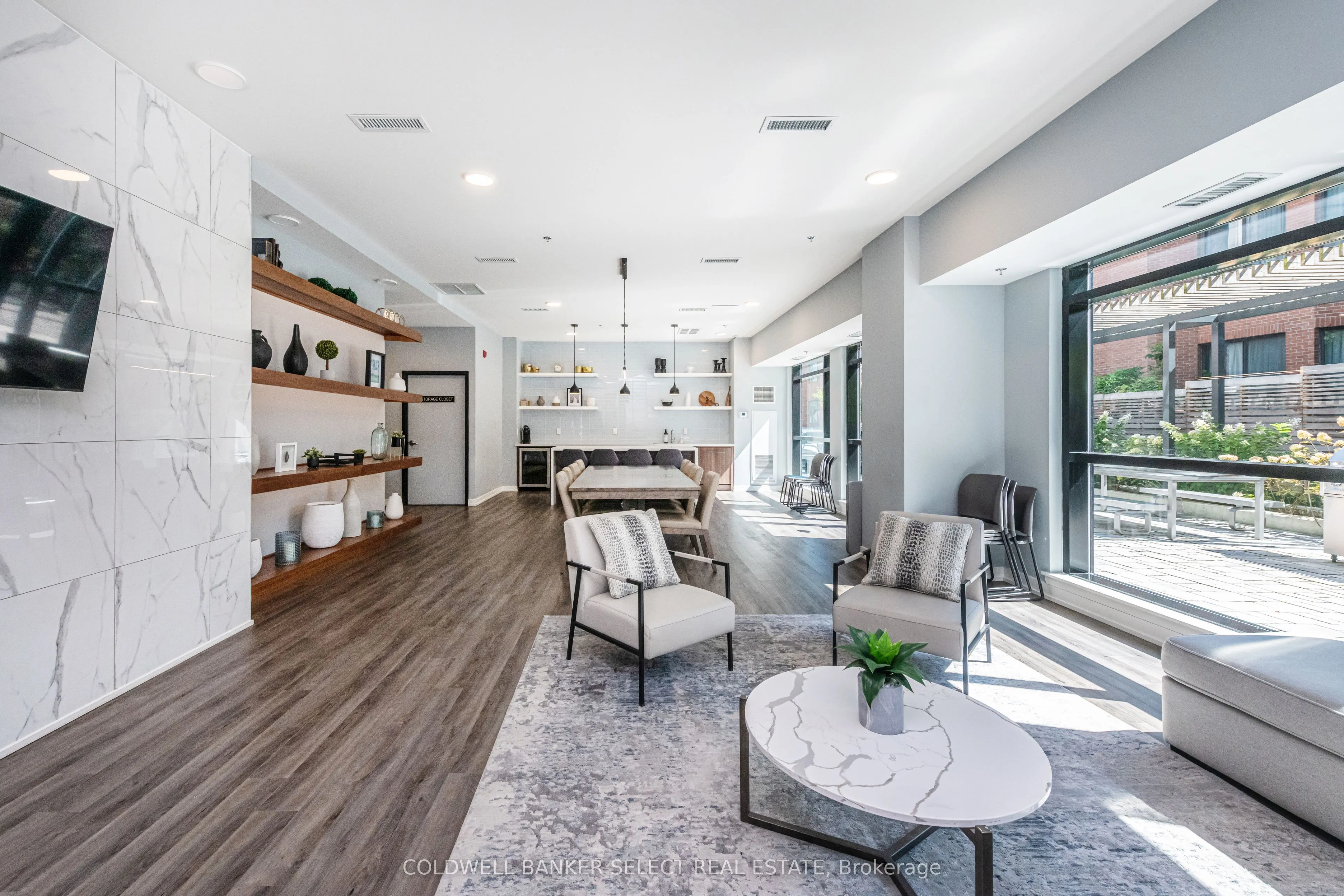 50 Ann Street, #403
