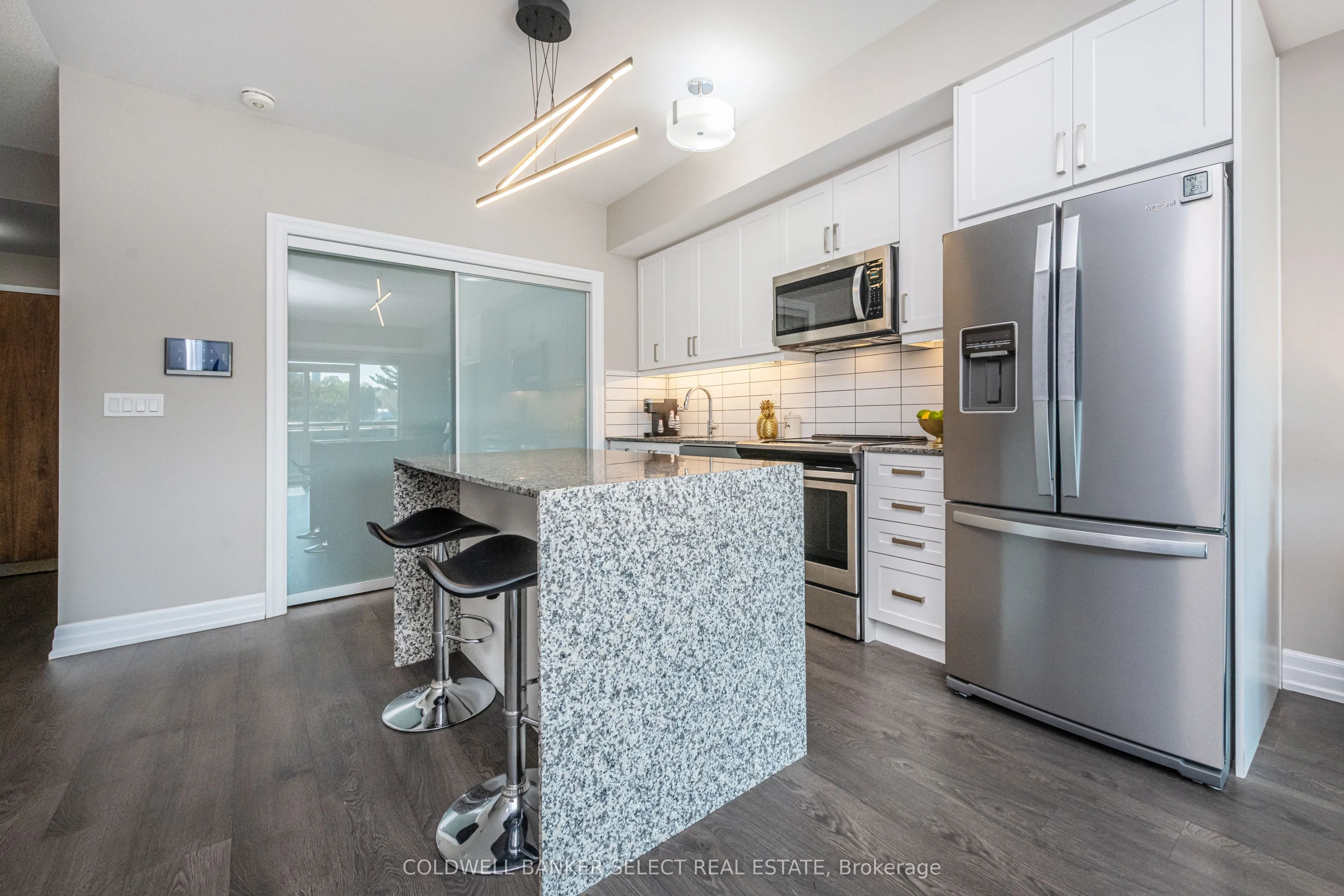 50 Ann Street, #403