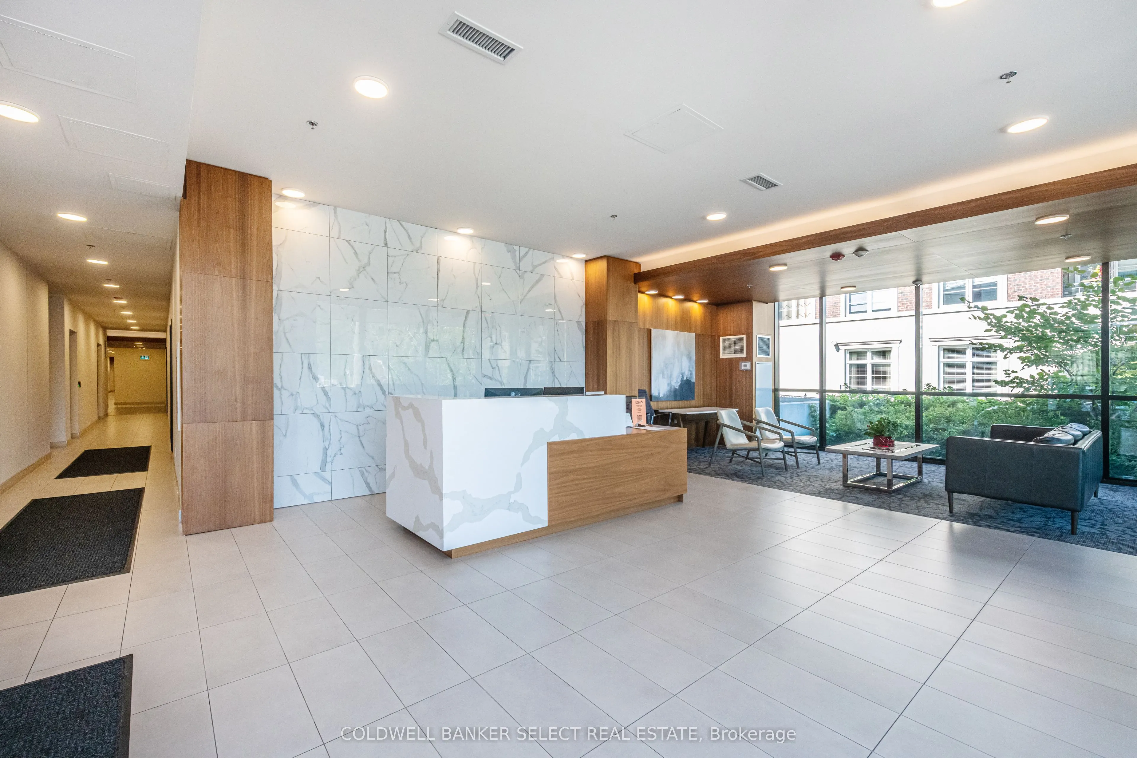 50 Ann Street, #403
