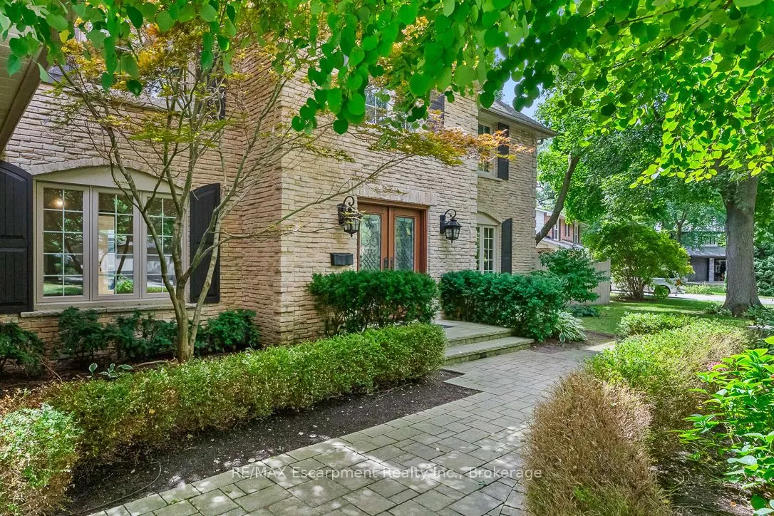 138 Cavendish Court
