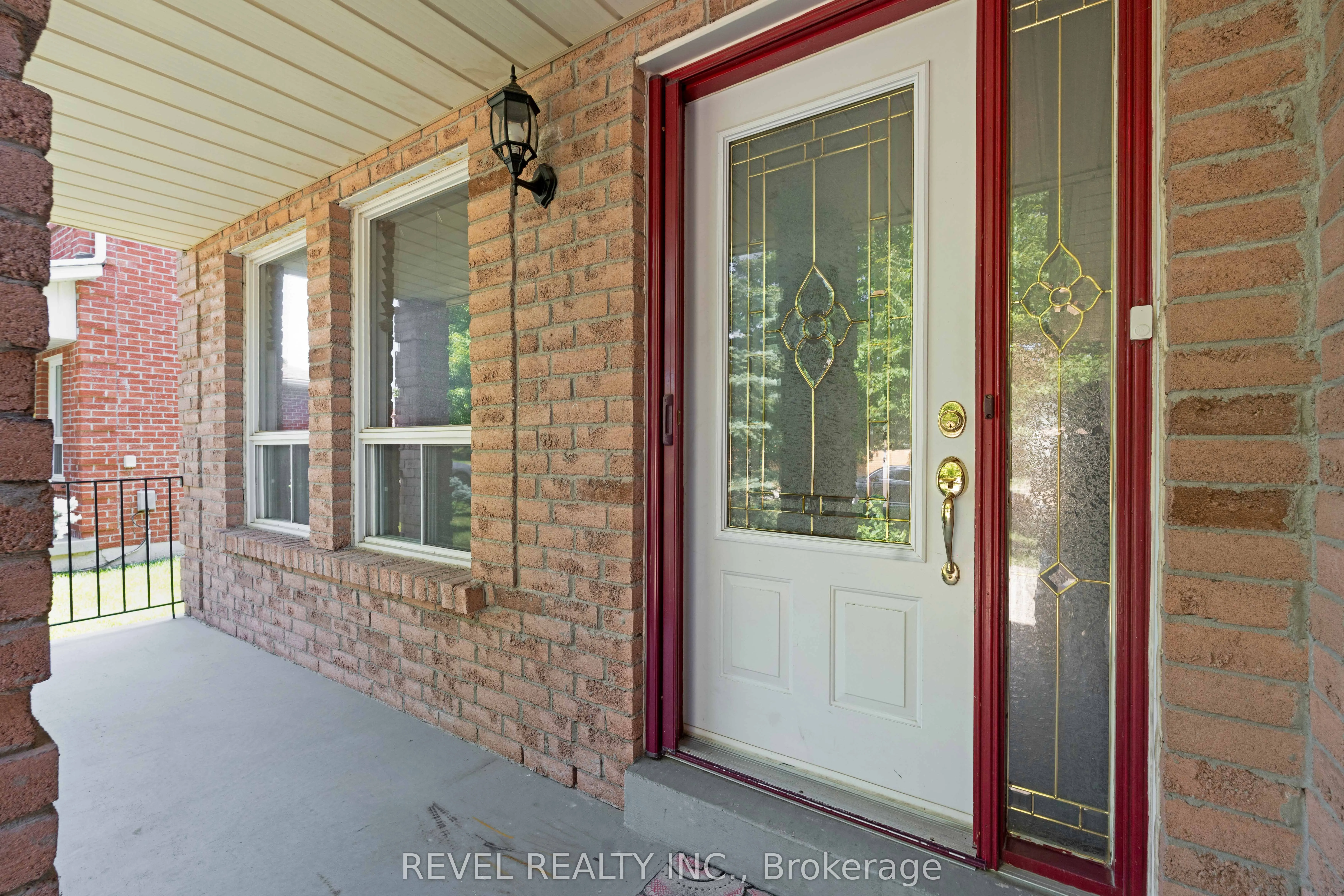 42 Deer Valley Drive