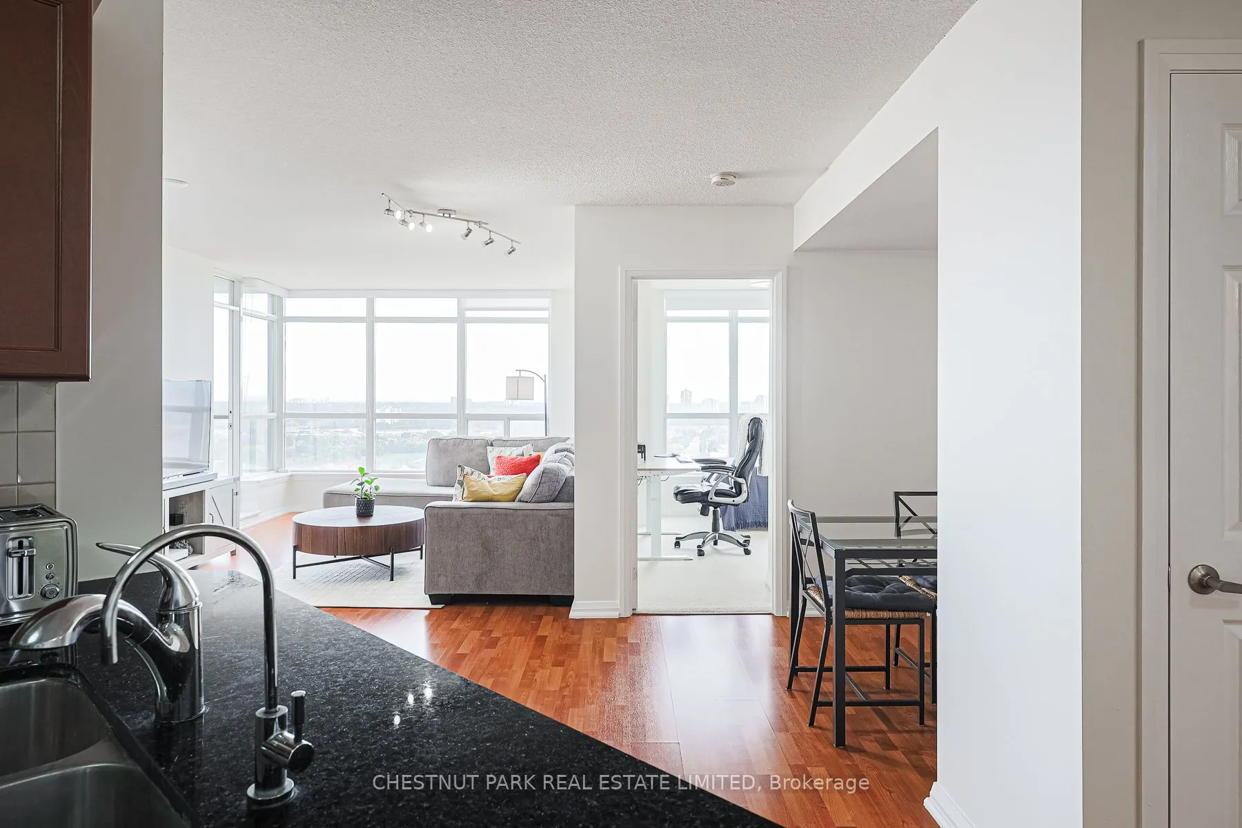 220 Forum Drive, #1401