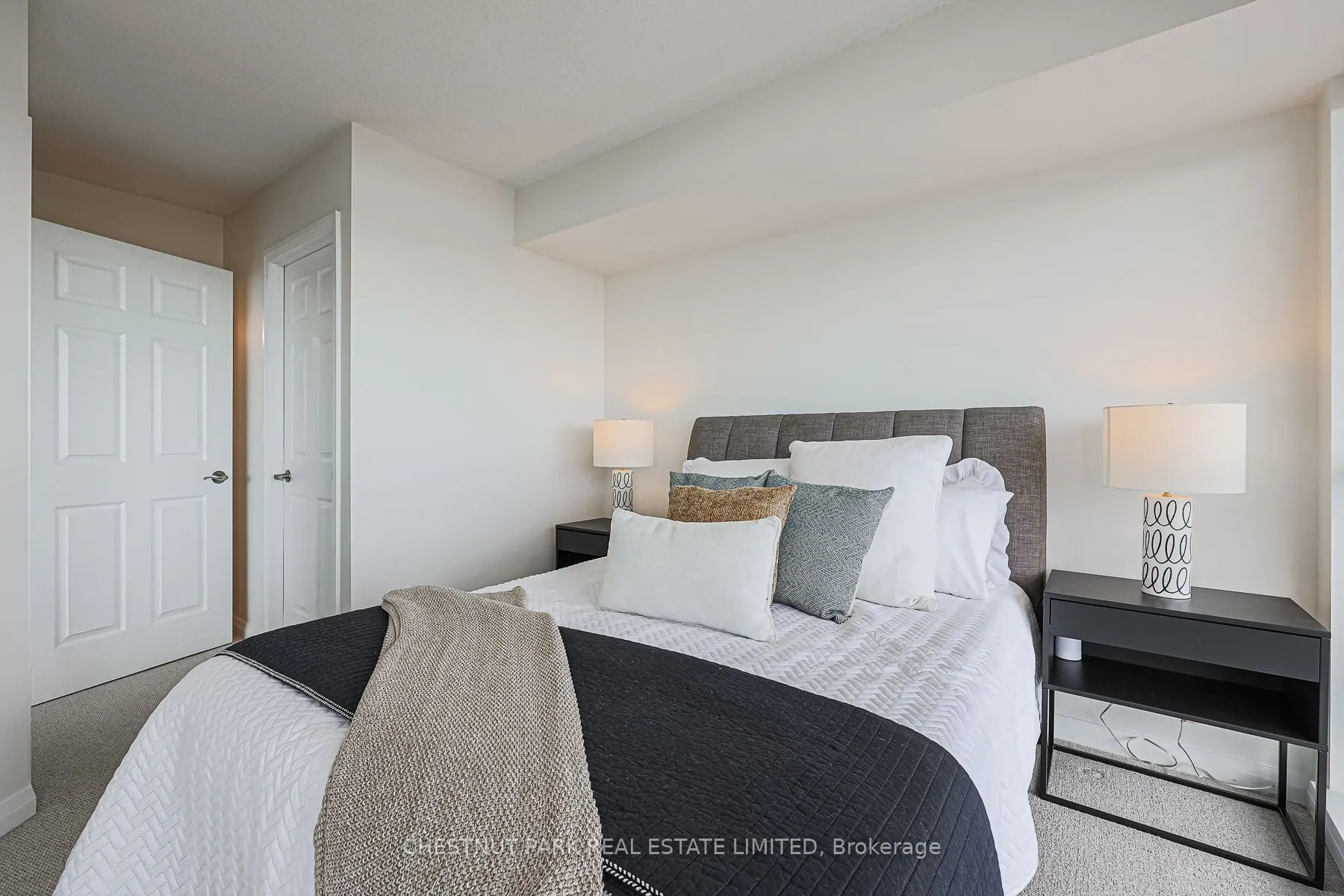 220 Forum Drive, #1401