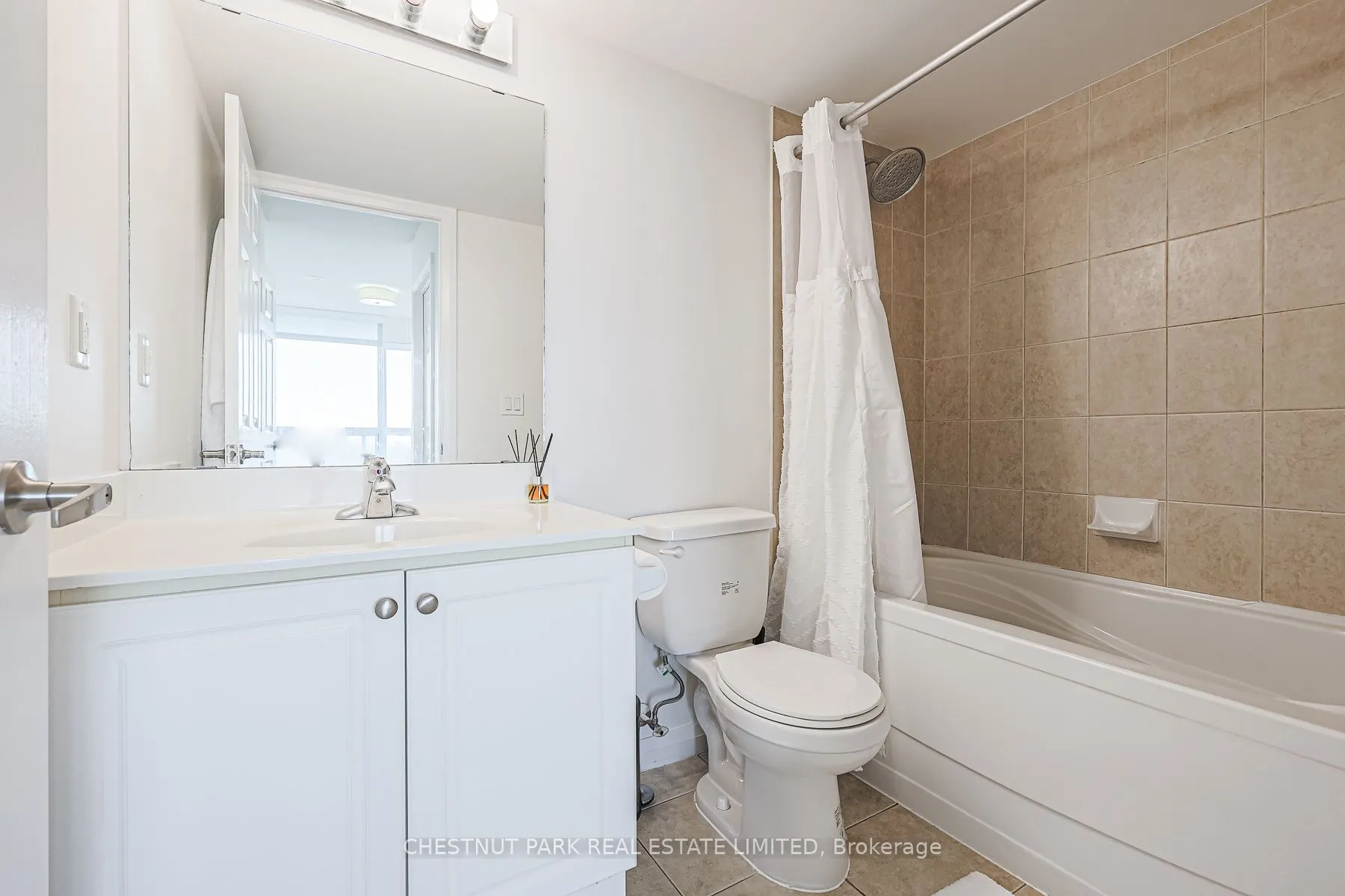 220 Forum Drive, #1401