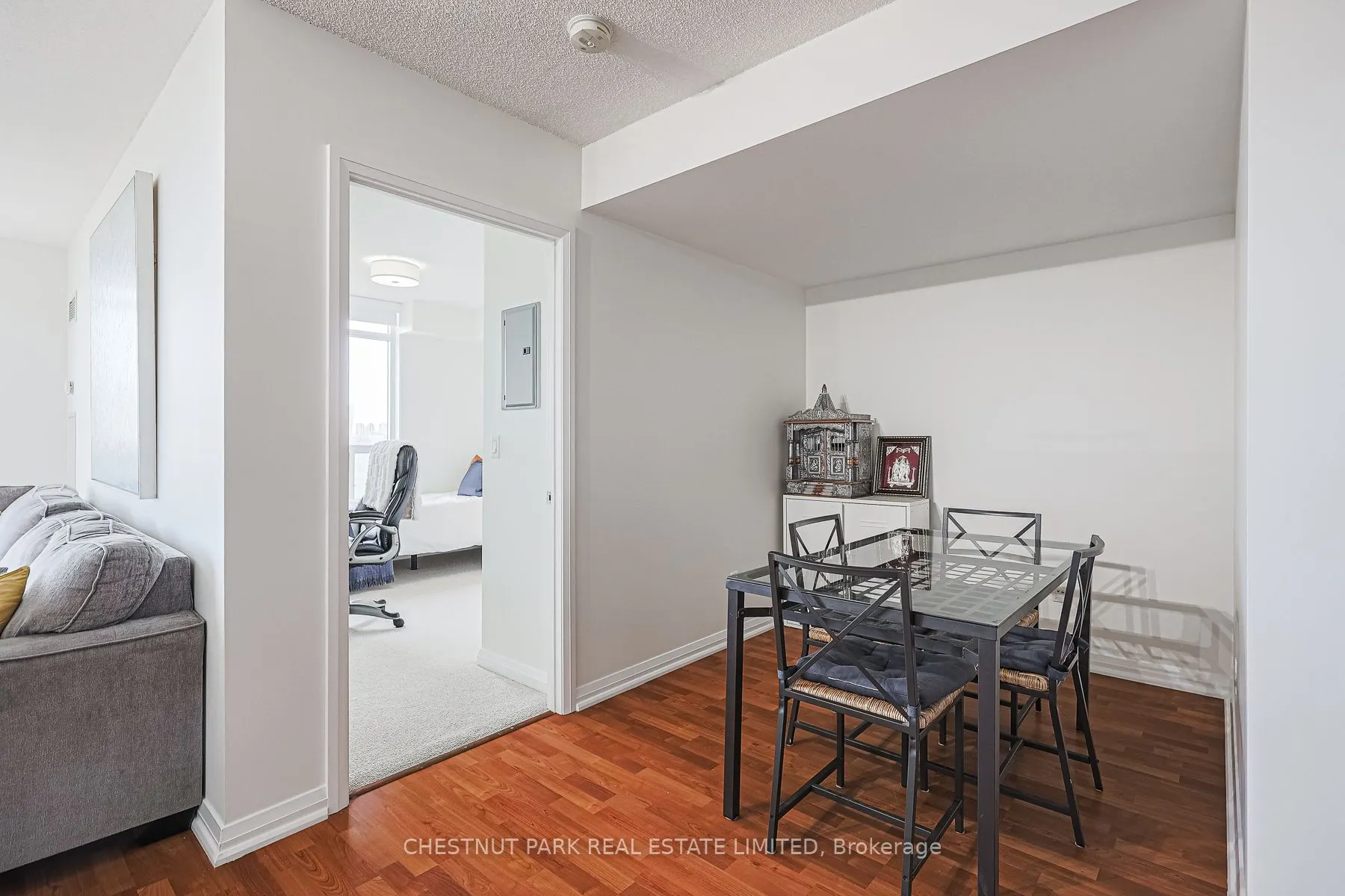 220 Forum Drive, #1401
