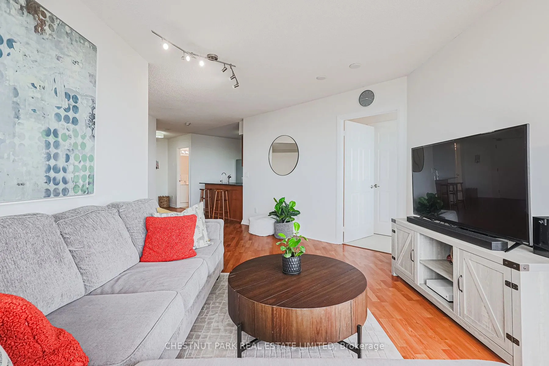 220 Forum Drive, #1401