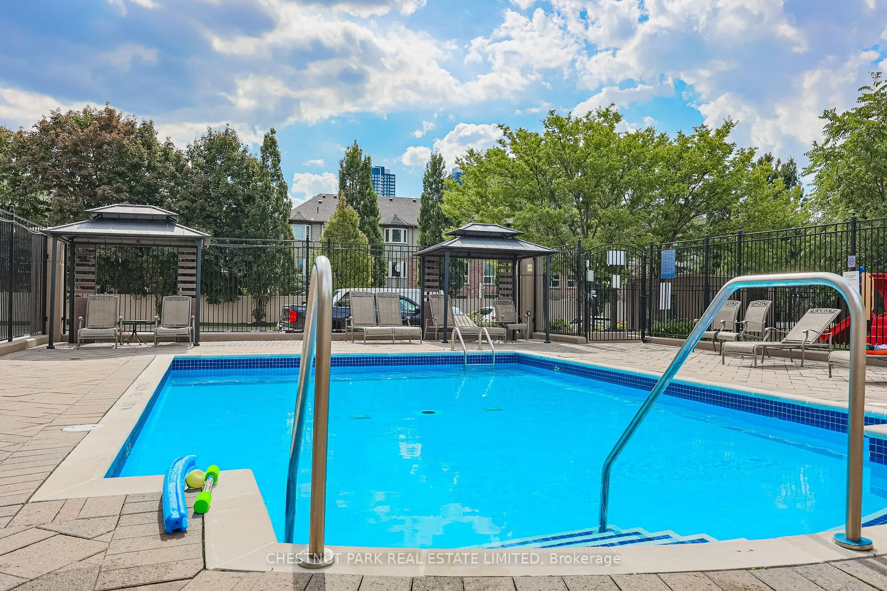 220 Forum Drive, #1401