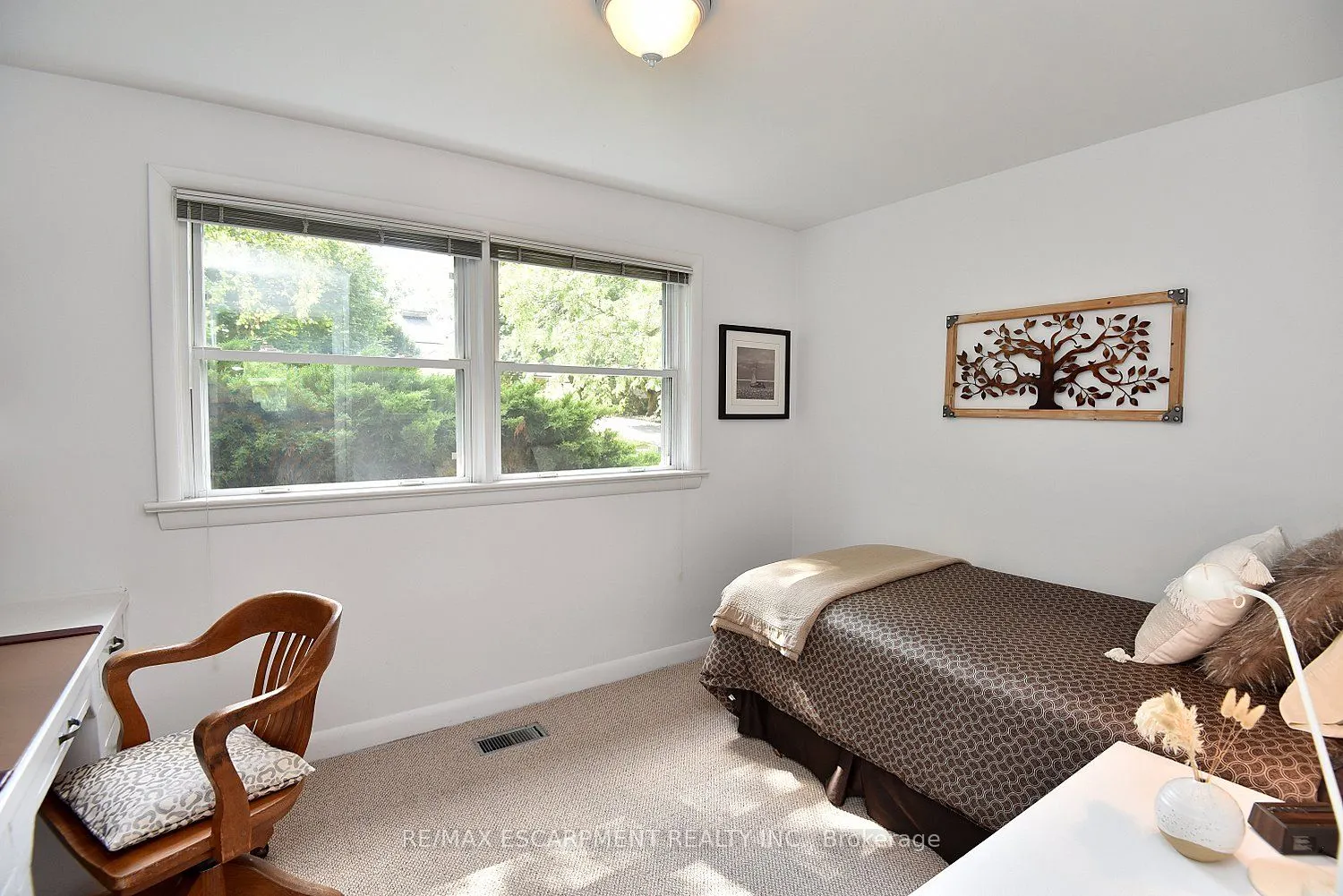 219 Strathcona Drive