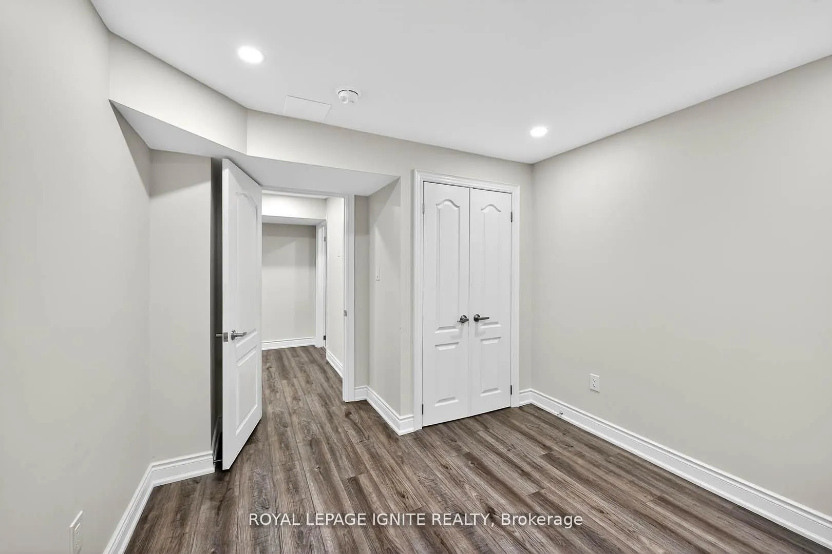 24 Micarta Avenue