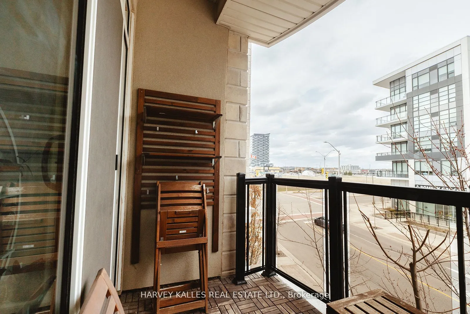 216 Oak Park Boulevard, #227
