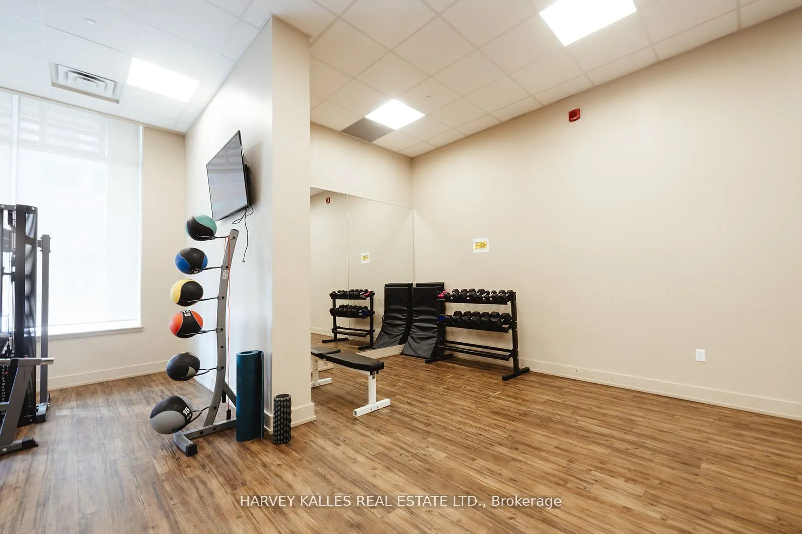 216 Oak Park Boulevard, #227