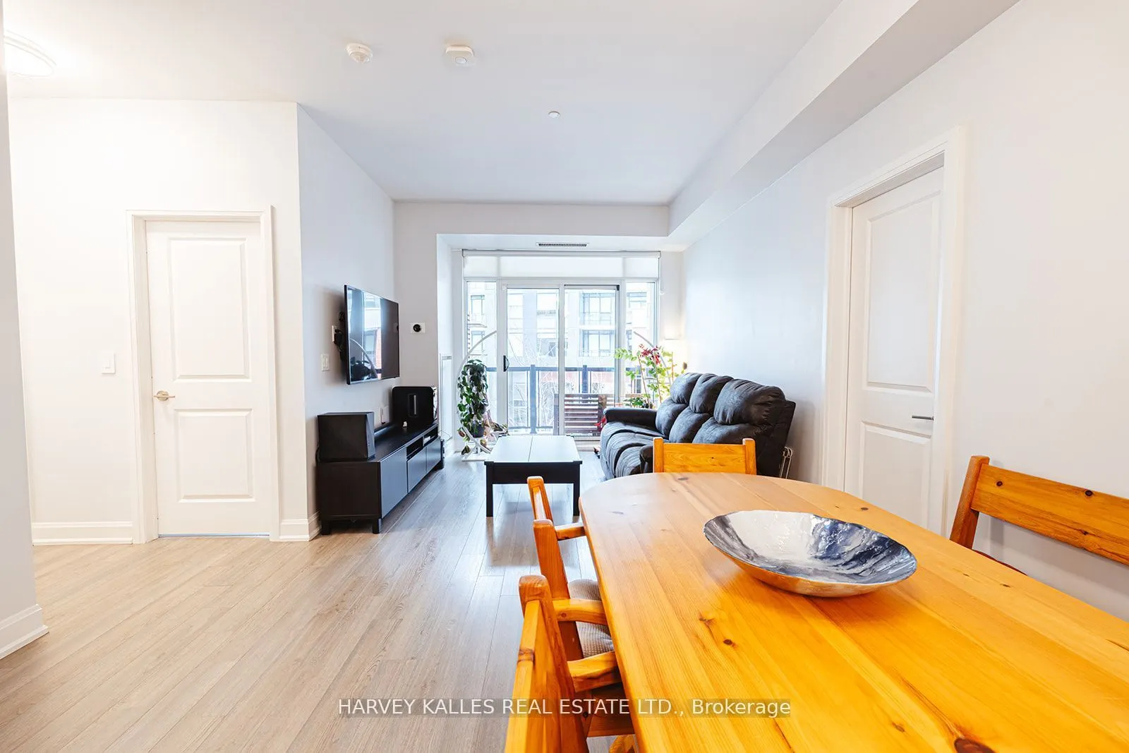 216 Oak Park Boulevard, #227