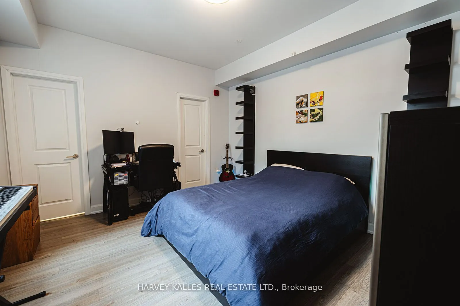 216 Oak Park Boulevard, #227