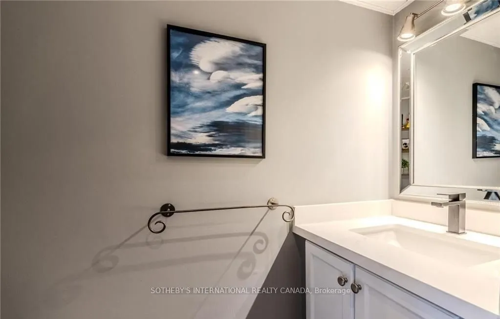5110 Fairview Street, #7