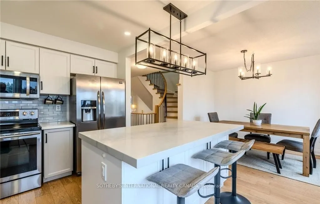 5110 Fairview Street, #7