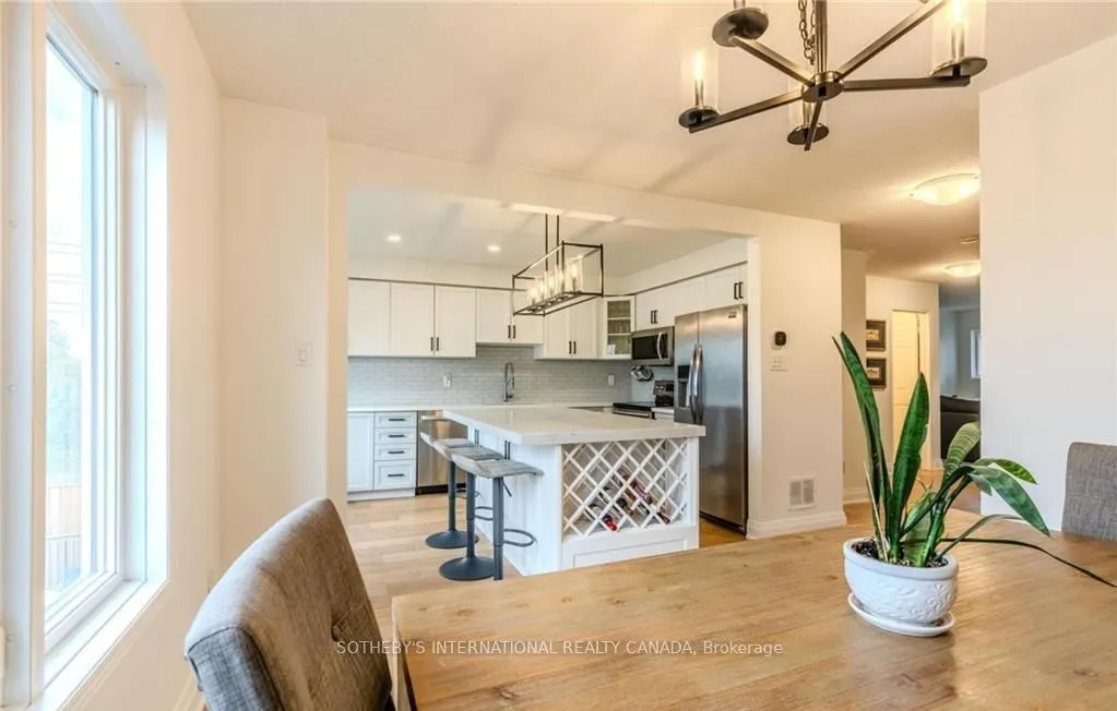 5110 Fairview Street, #7
