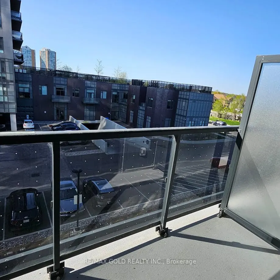 5105 Hurontario Street, #321