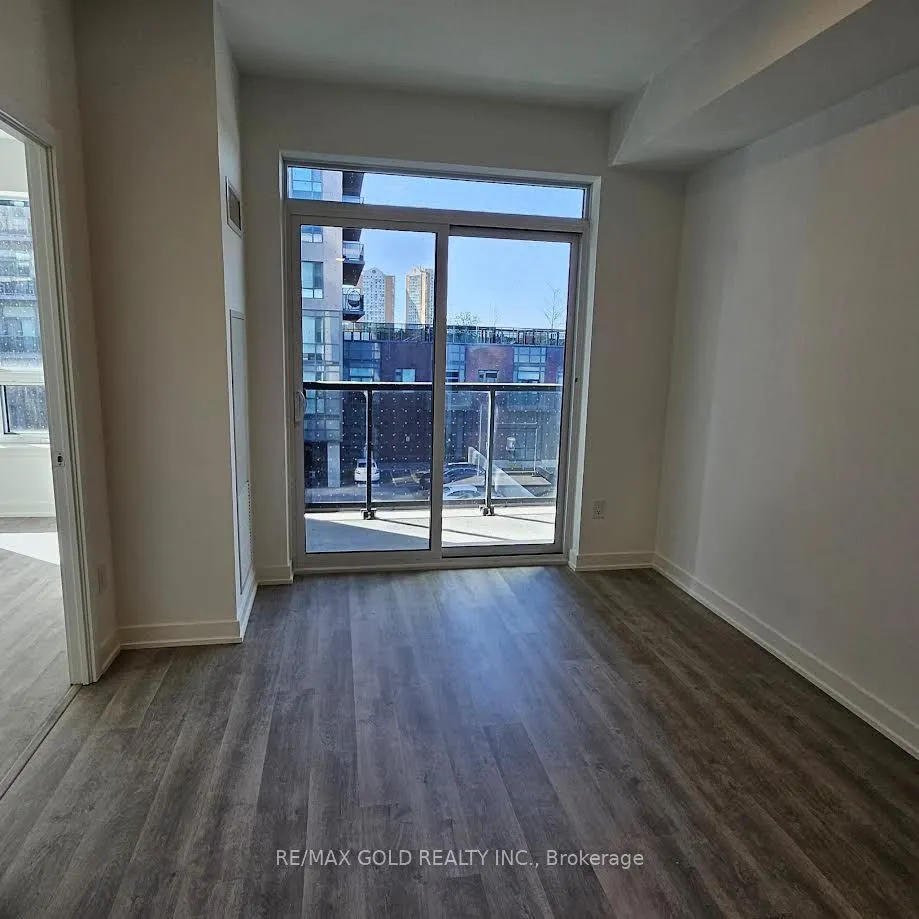5105 Hurontario Street, #321