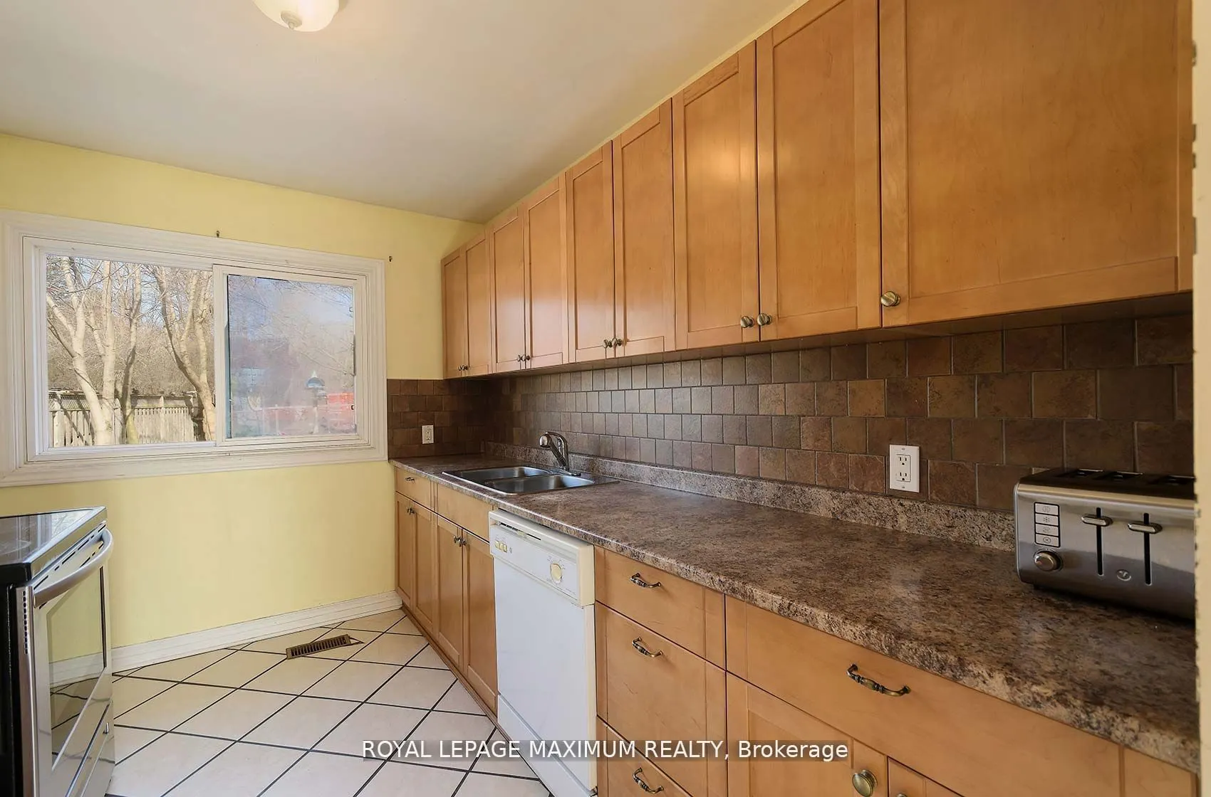 149 Leighland Avenue