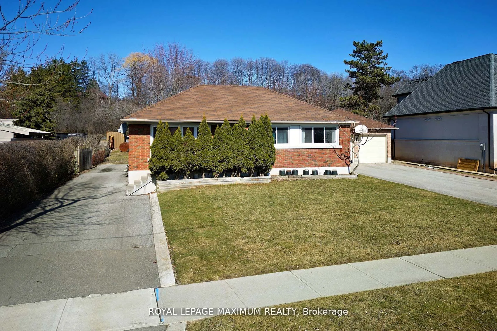 149 Leighland Avenue