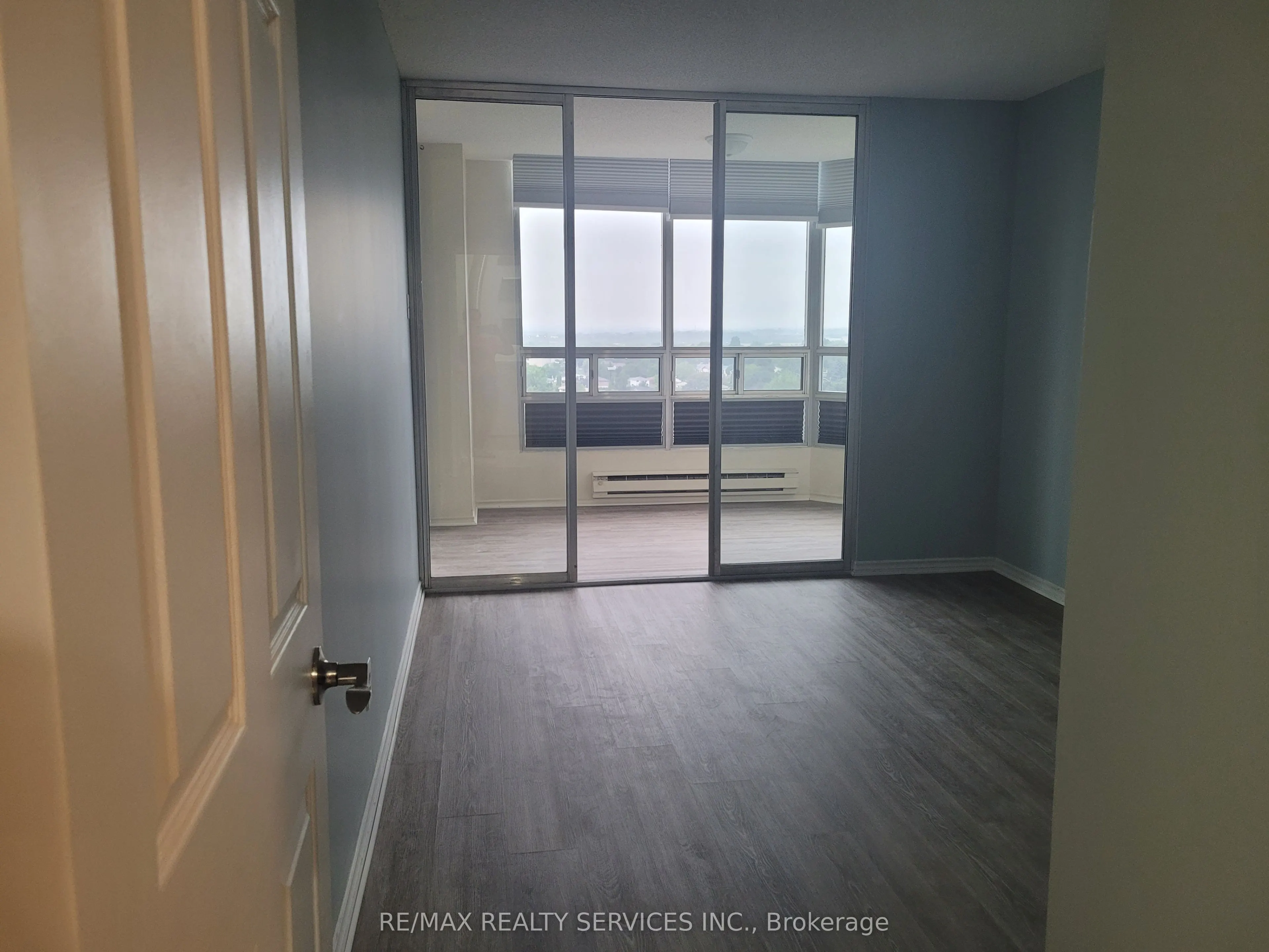 330 Mill Street S, #1206