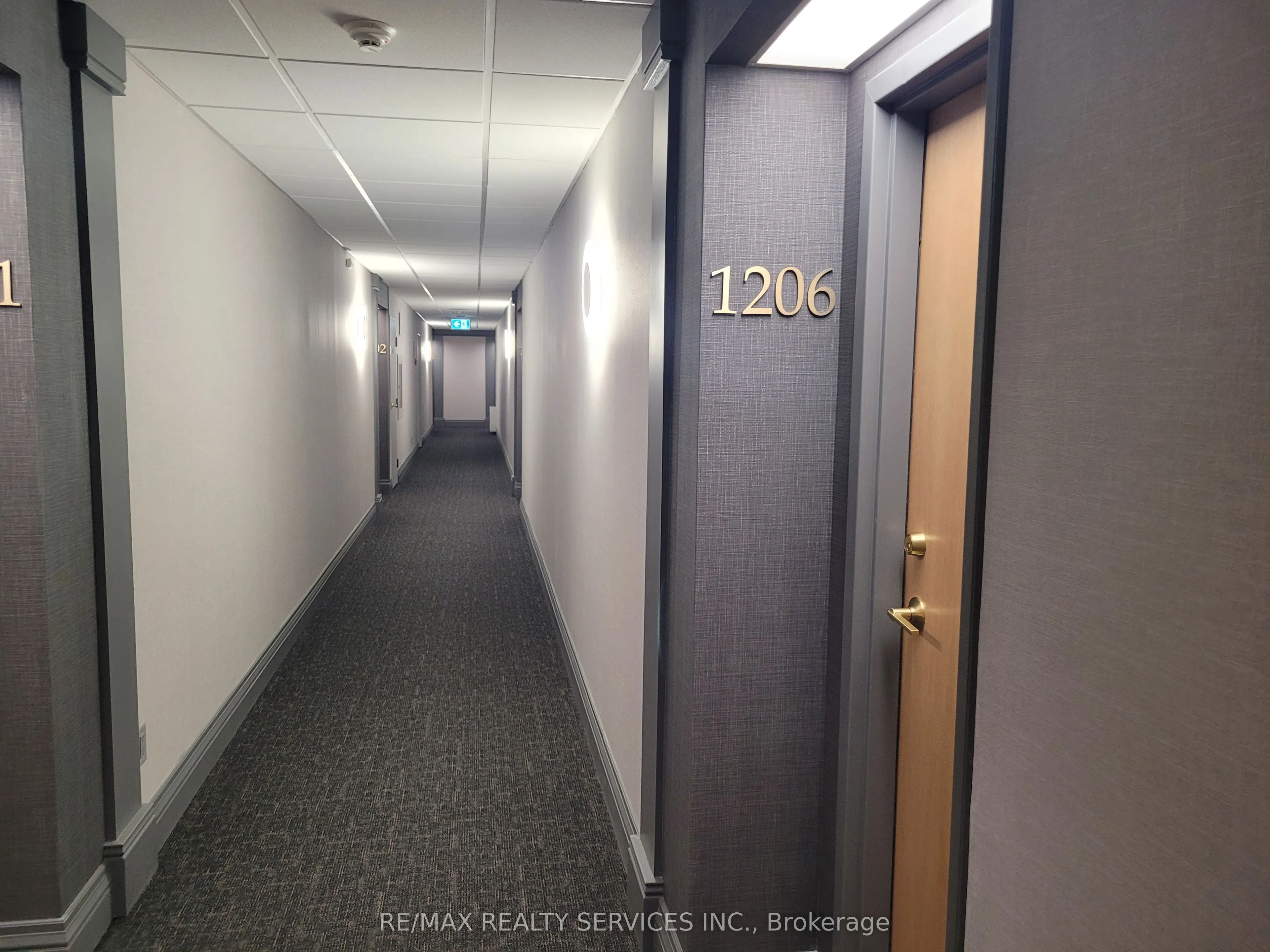 330 Mill Street S, #1206