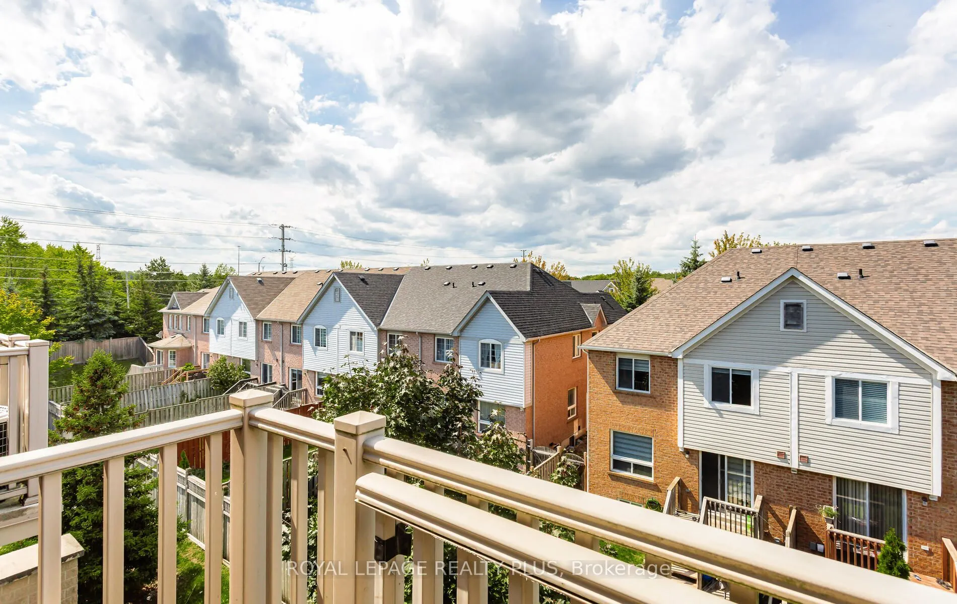 5050 Intrepid Drive, #27