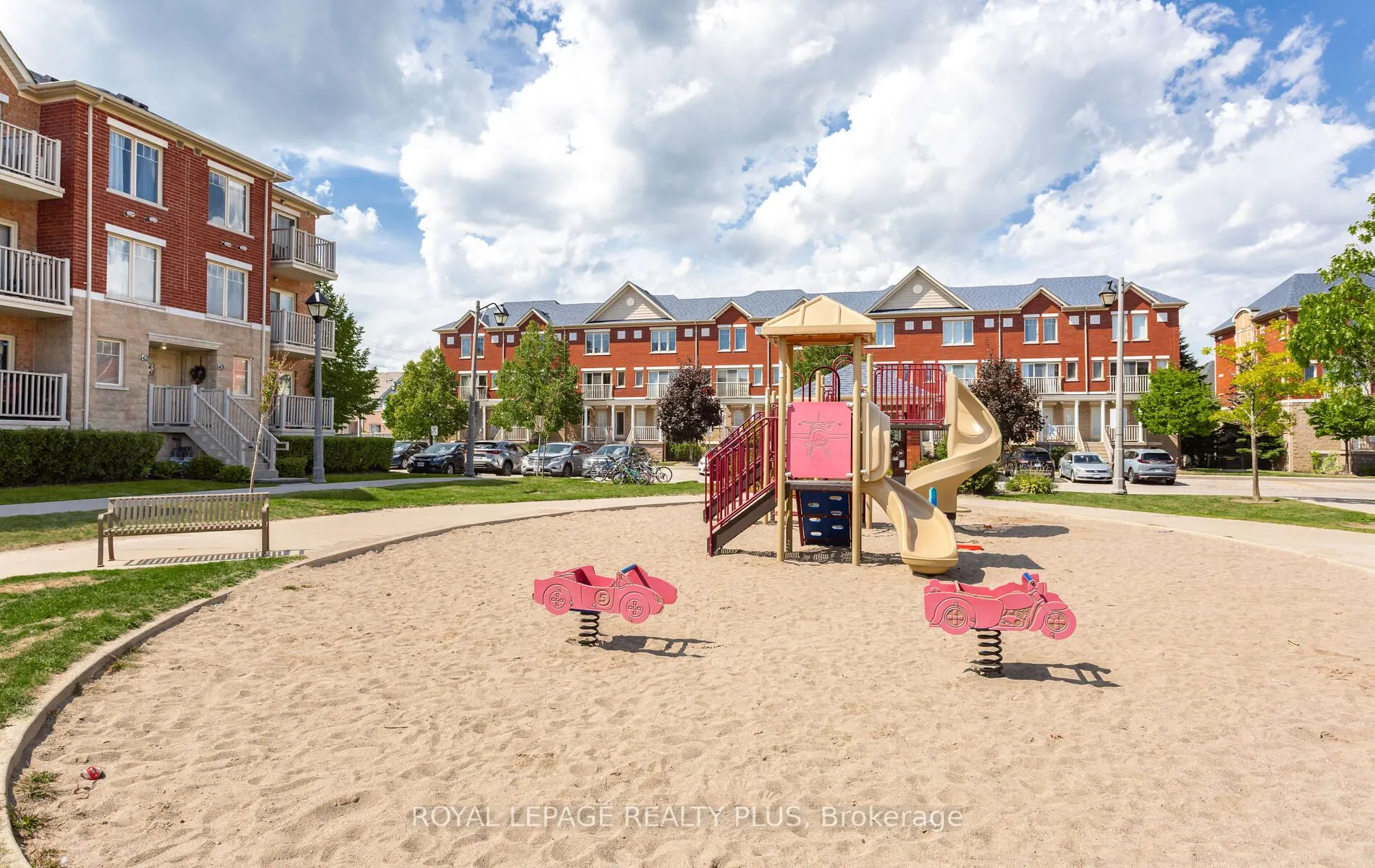5050 Intrepid Drive, #27