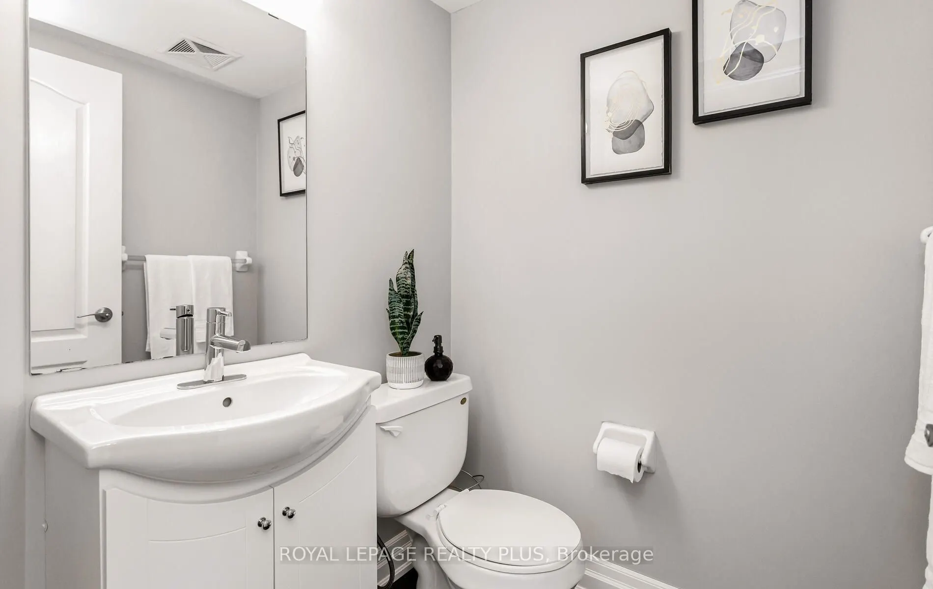 5050 Intrepid Drive, #27