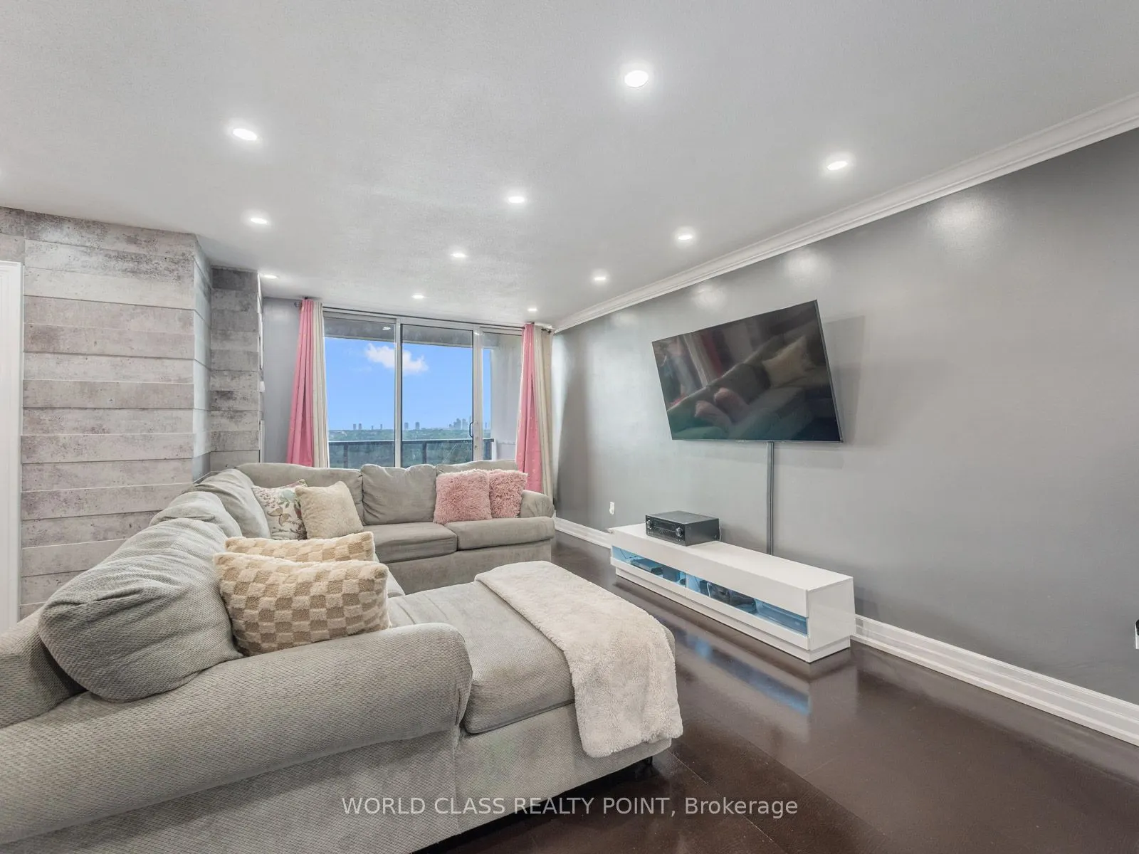 85 Emmett Avenue, #2511
