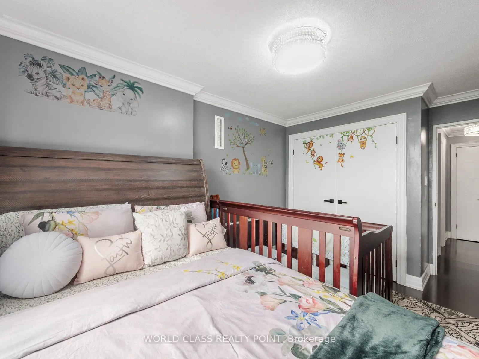 85 Emmett Avenue, #2511
