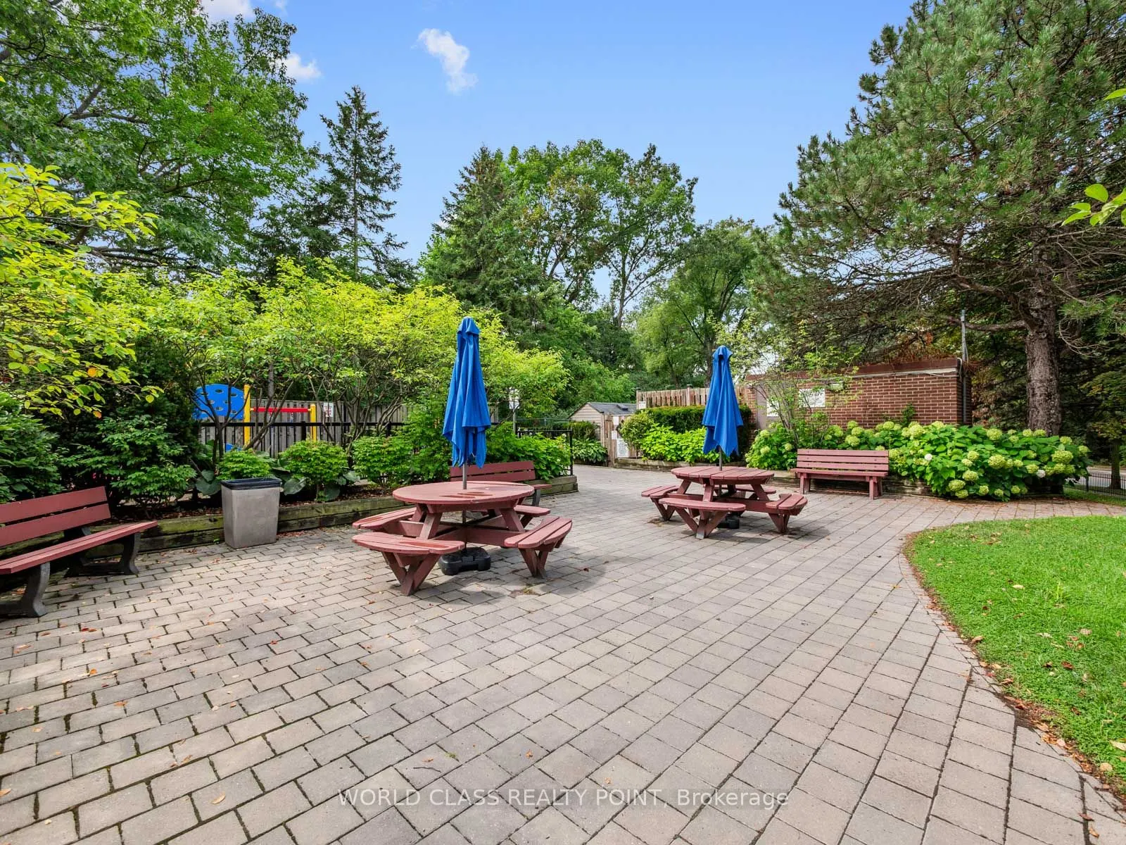85 Emmett Avenue, #2511