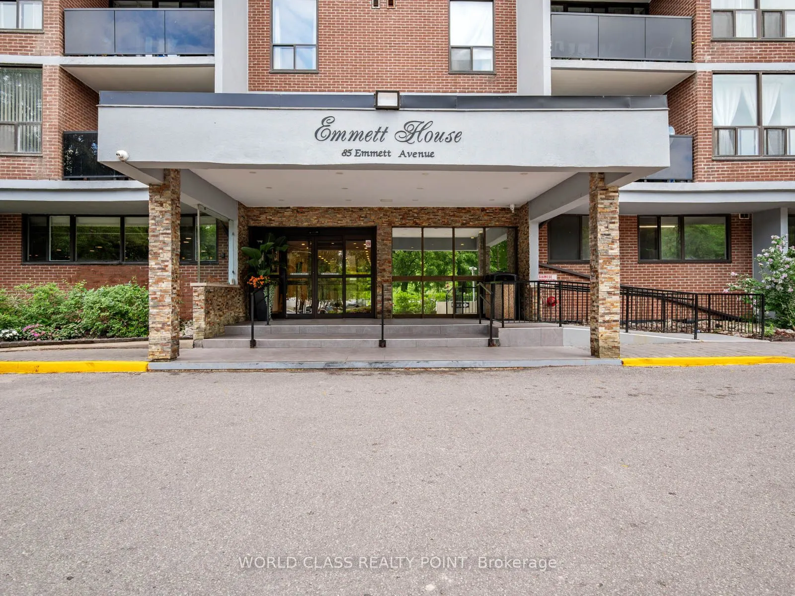85 Emmett Avenue, #2511