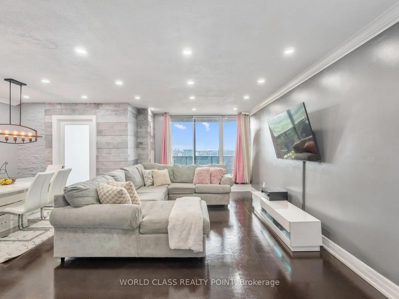85 Emmett Avenue, #2511
