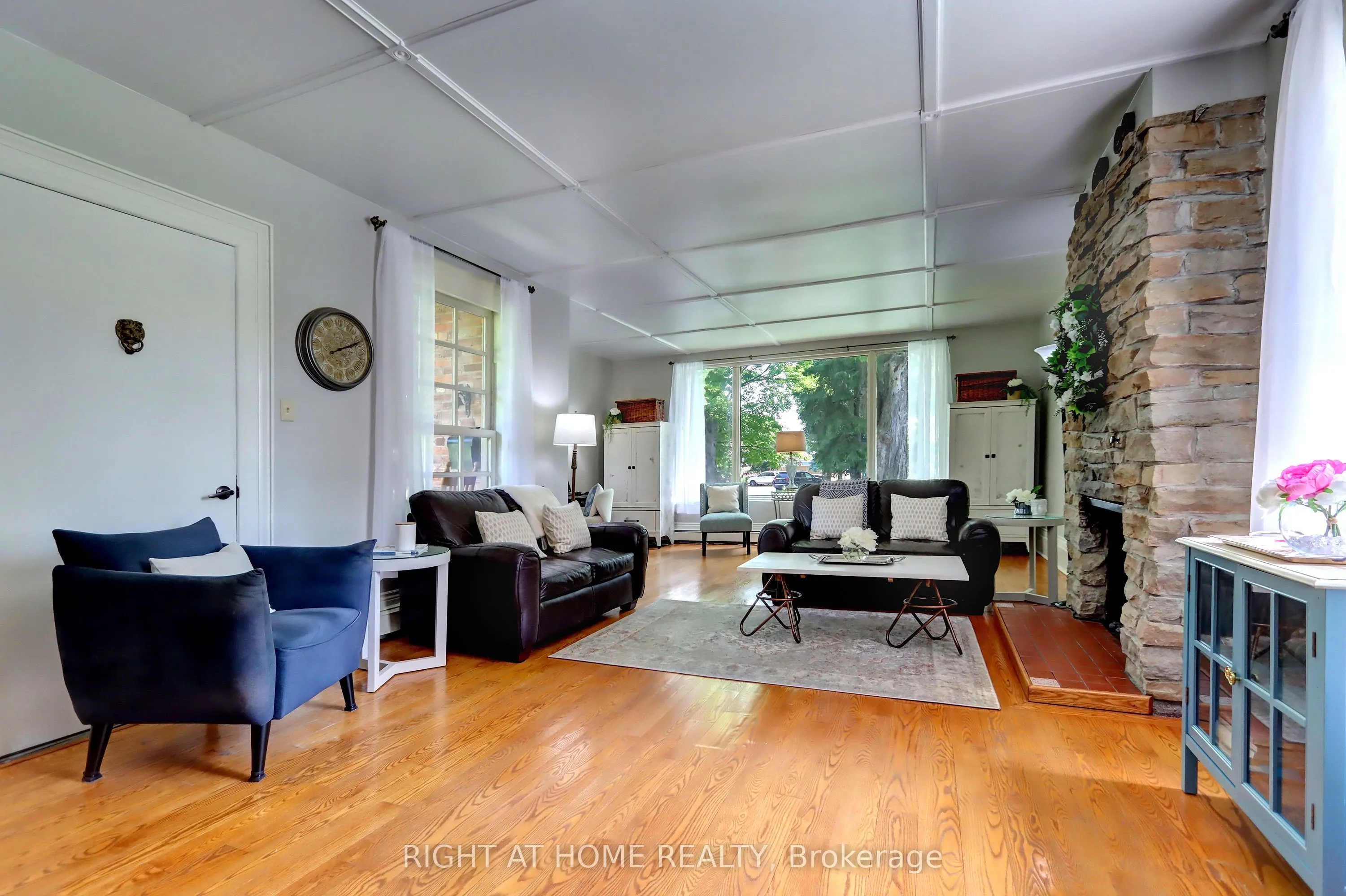 4 Stewarttown Road