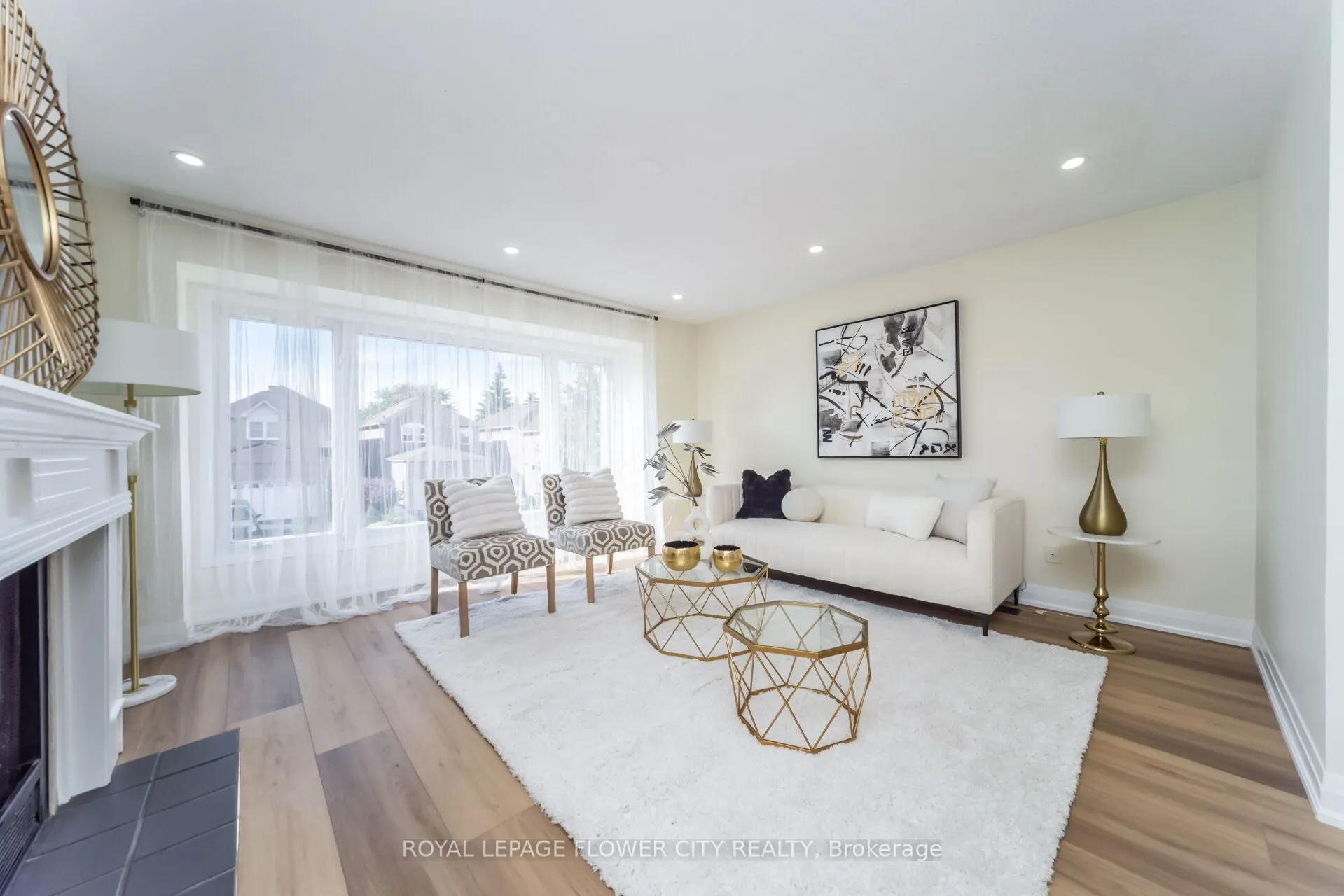 4 Natalie Court E