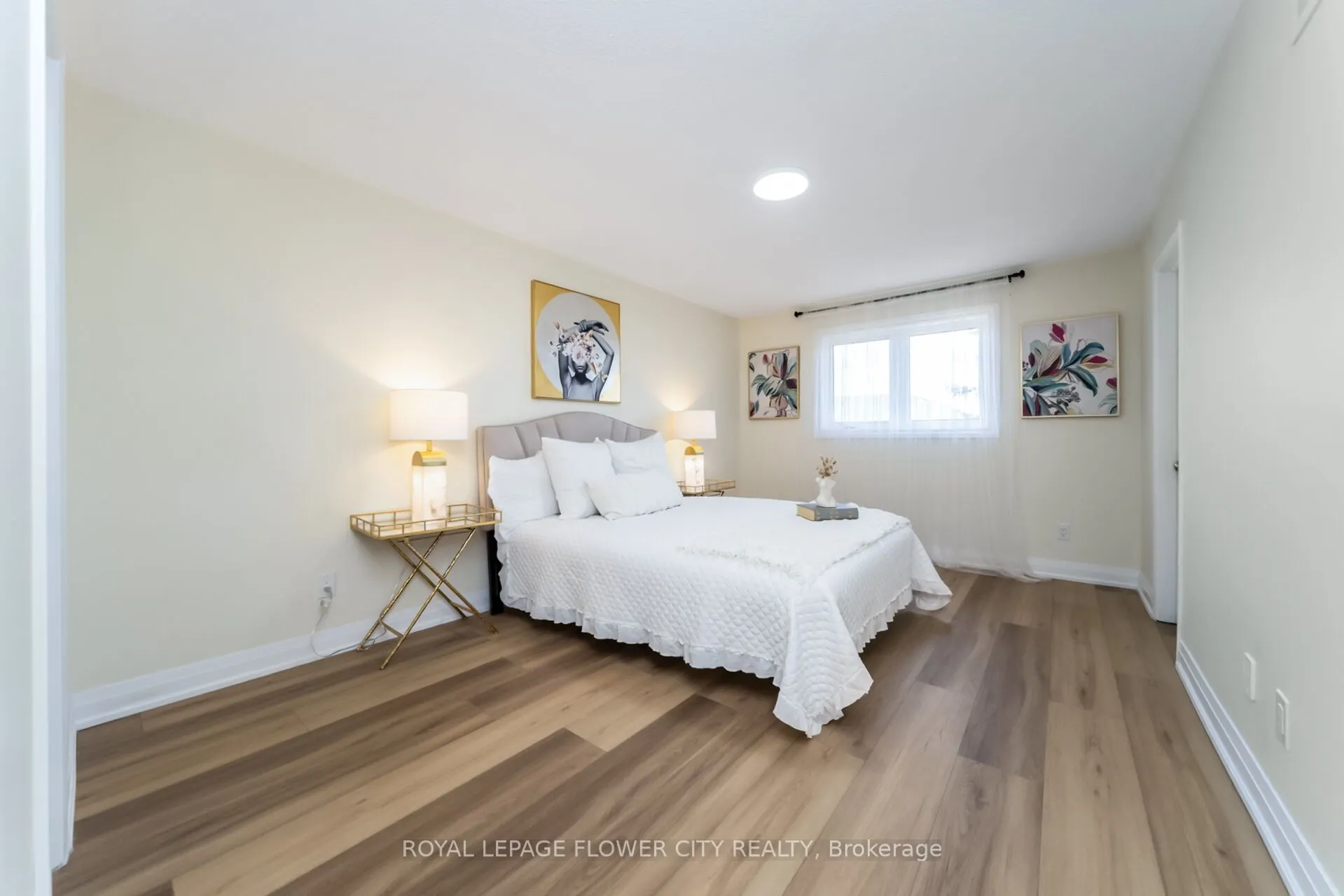 4 Natalie Court E