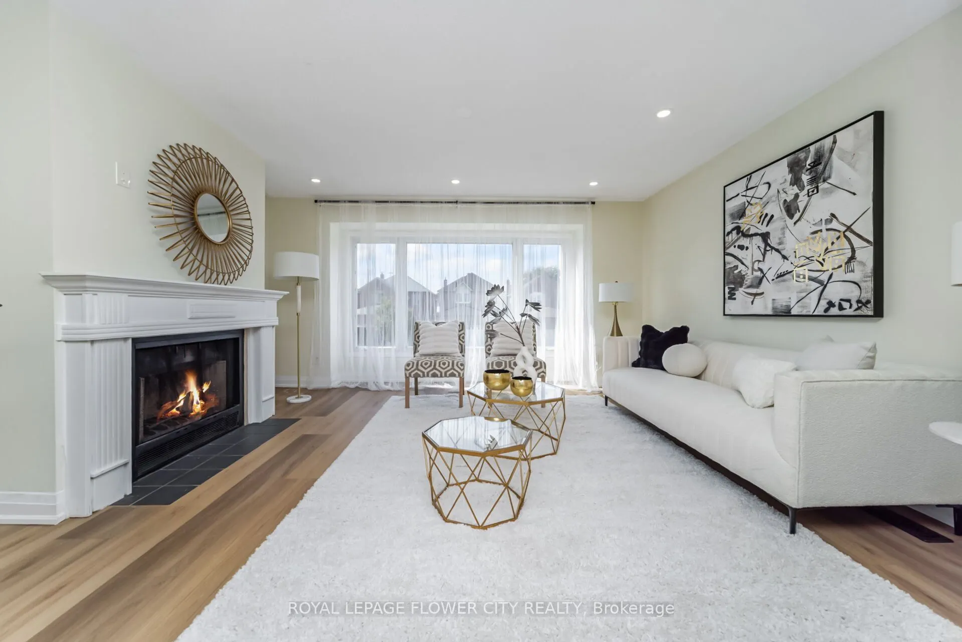 4 Natalie Court E